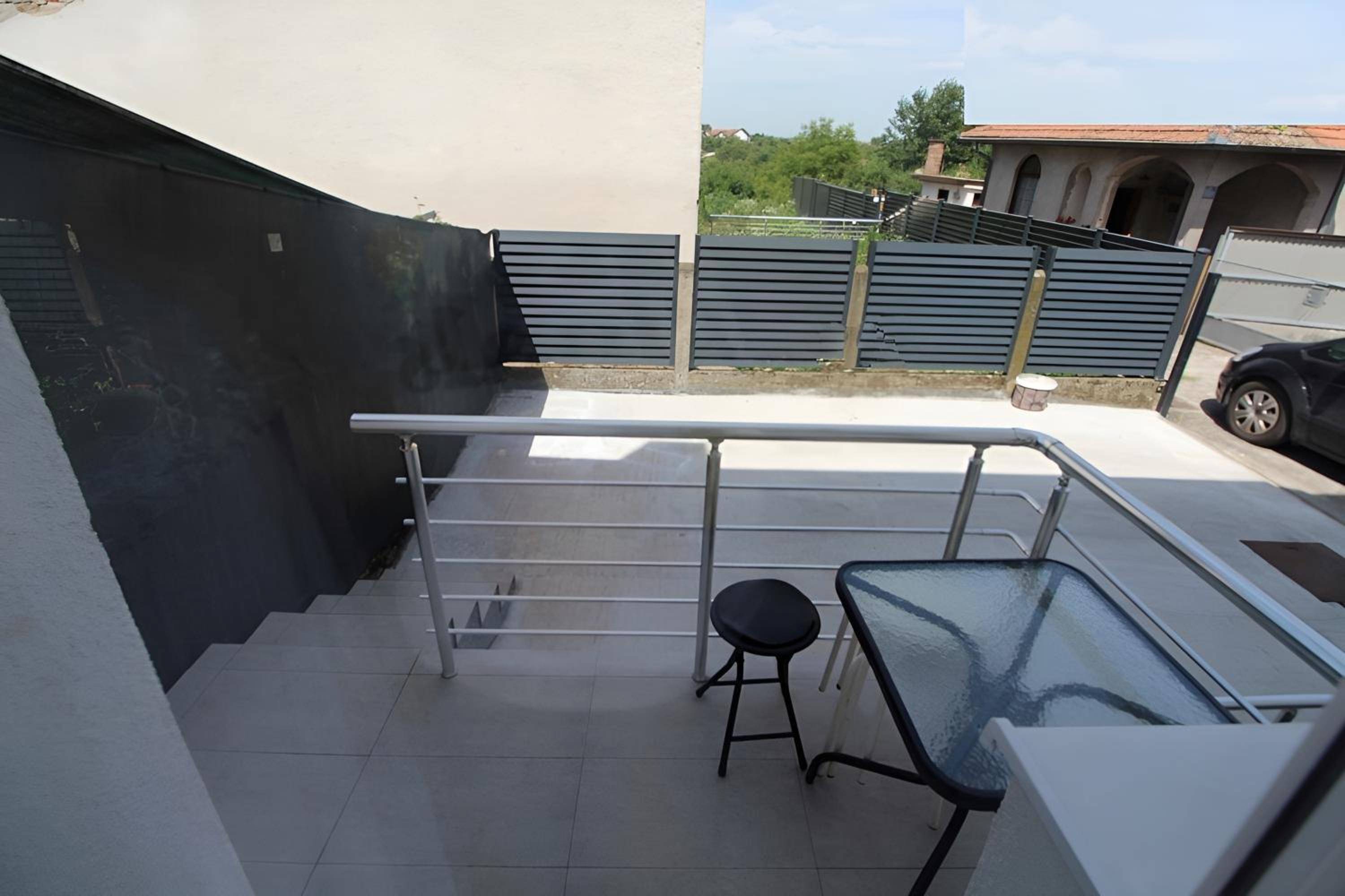 Apartman SKY 4