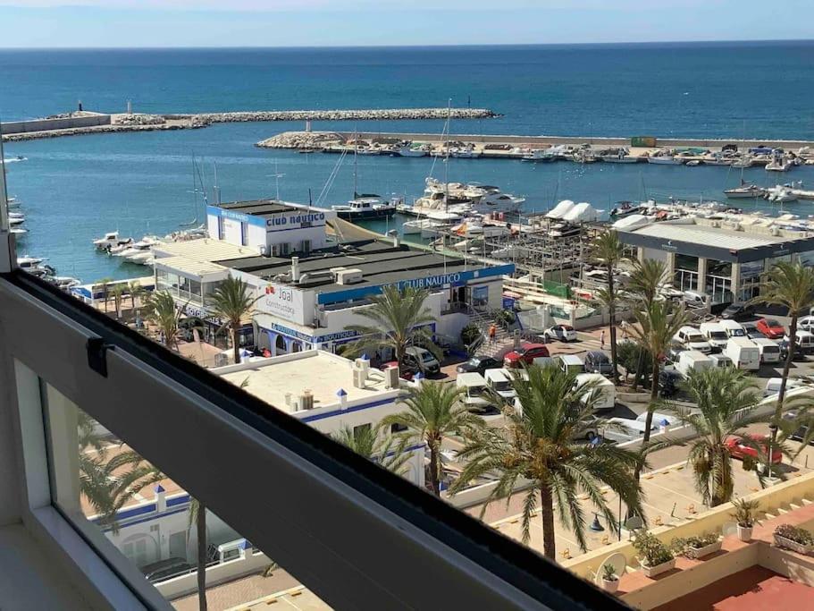Estepona Puerto Ideal Location