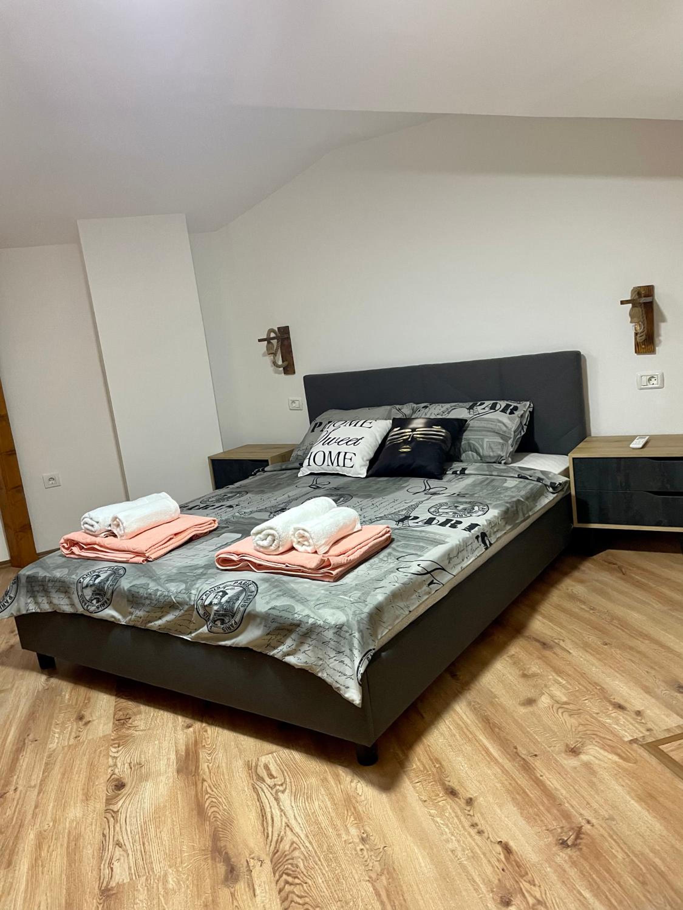 Gallery City Center Apartment