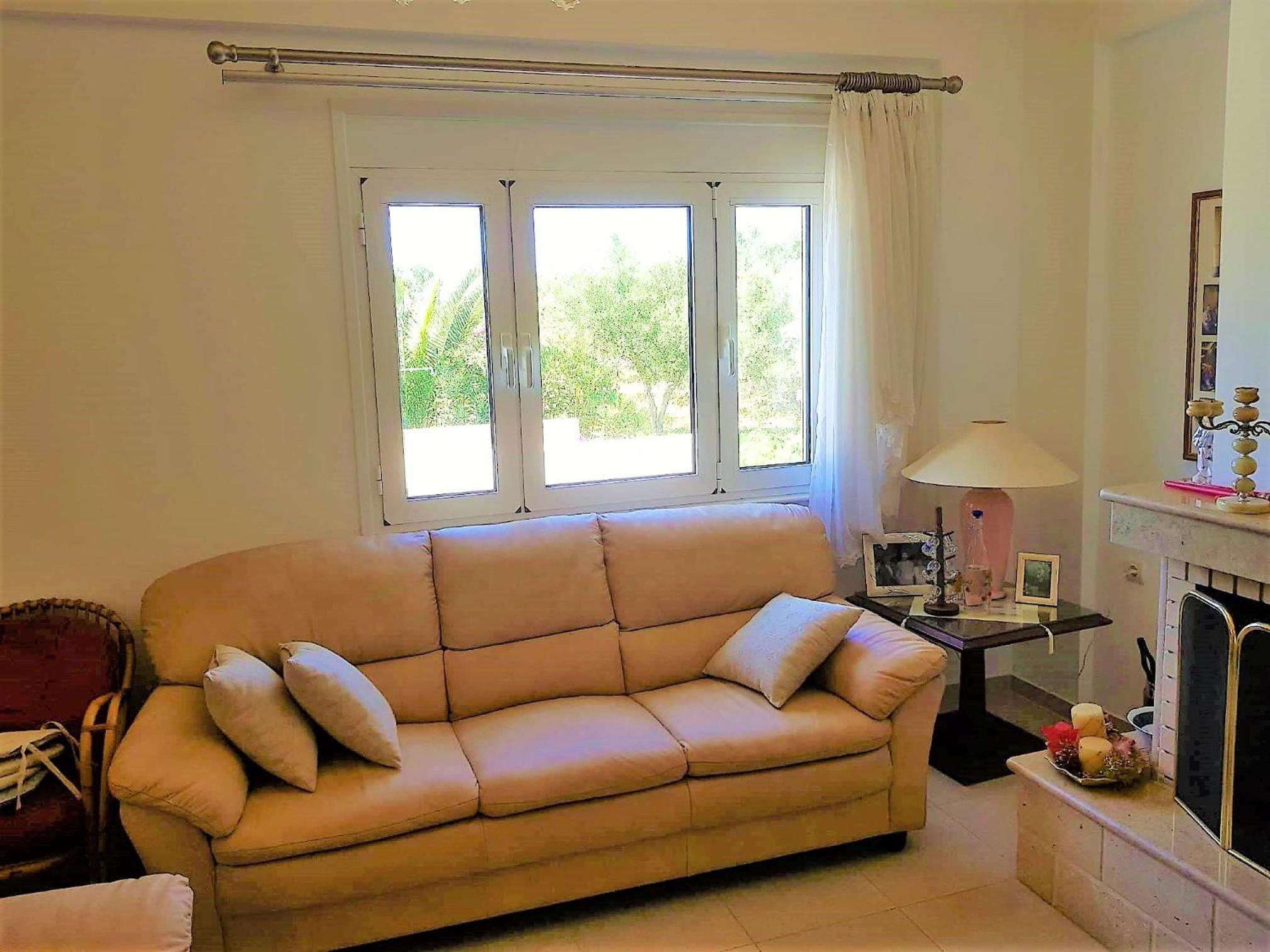 Ioanna's Villa 10 minutes walking from sea view 2