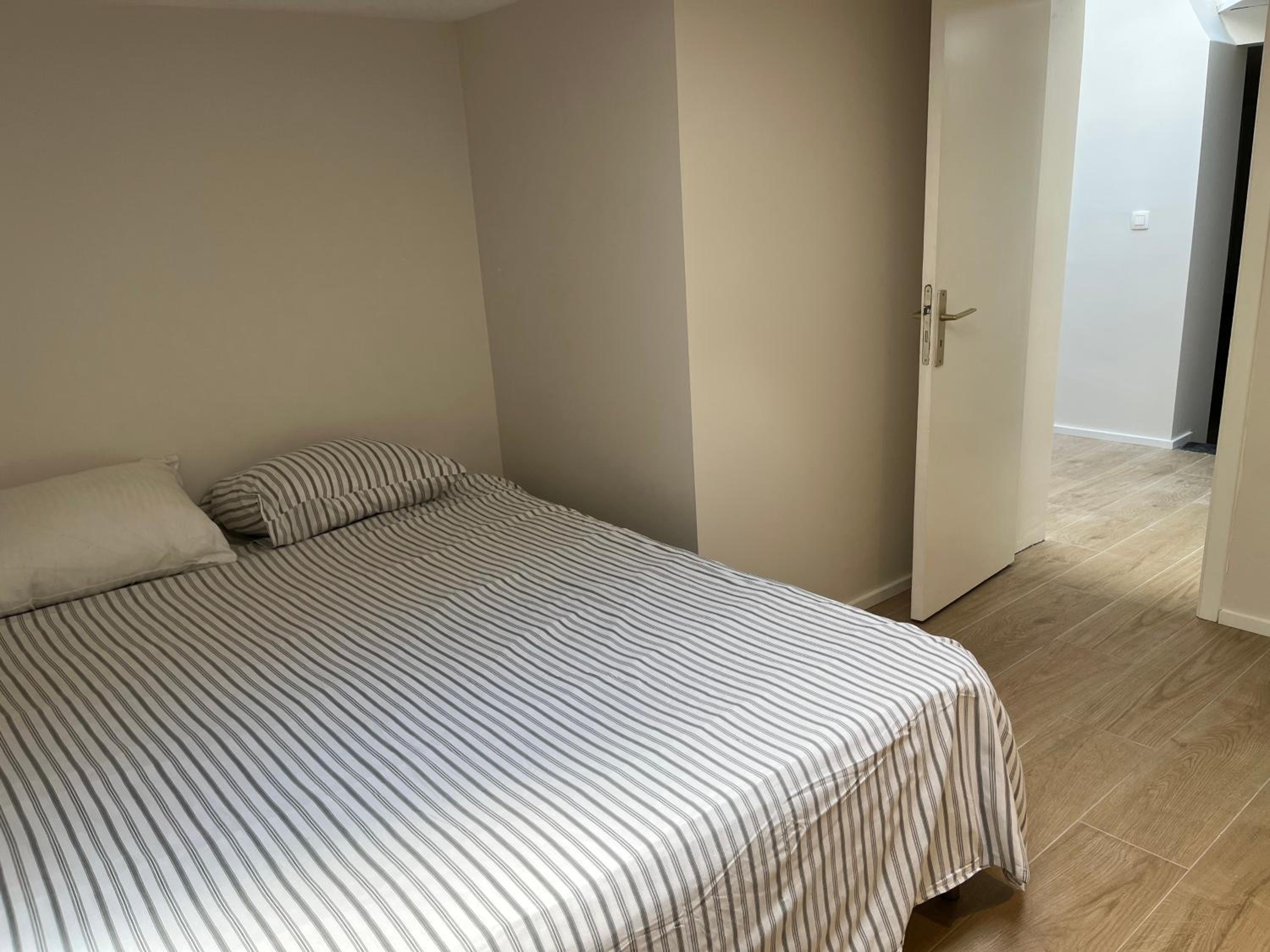 Uccle Chic Flat