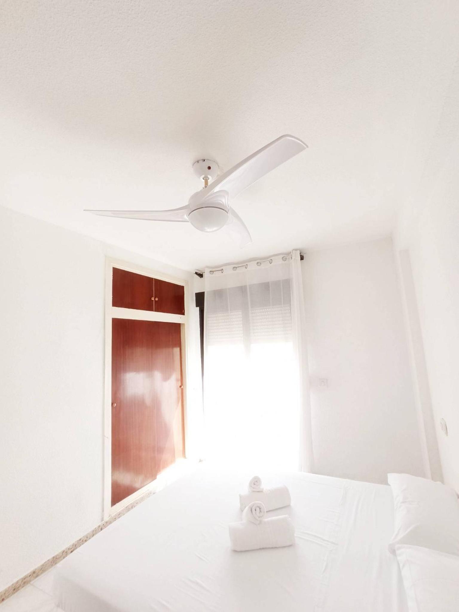 Benidorm Playa Apartamento photo 4