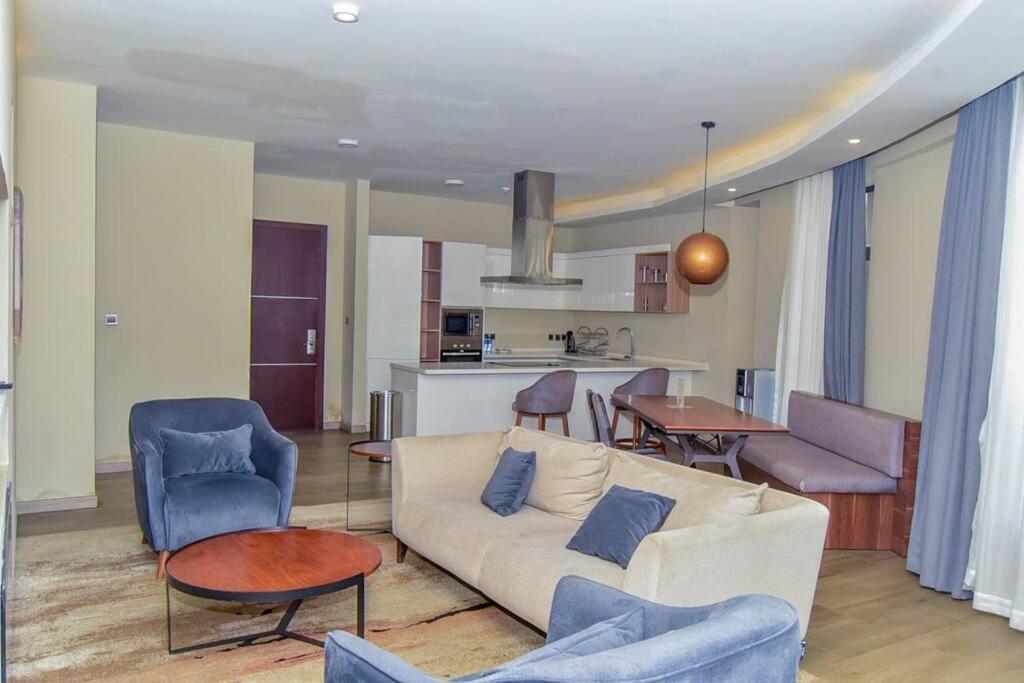 Zuri Residence
