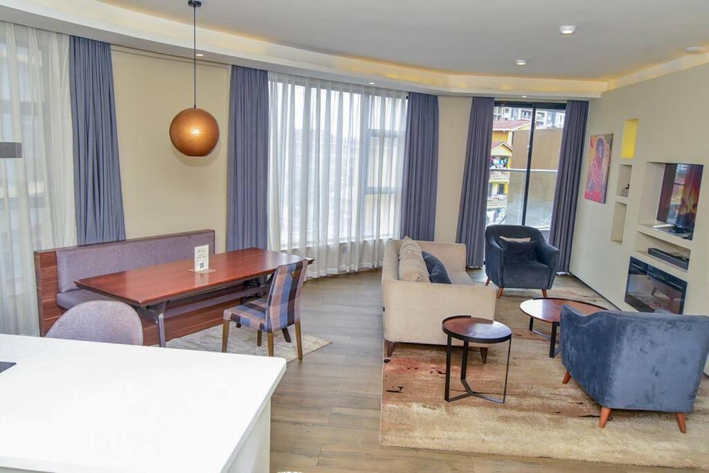 Zuri Residence
