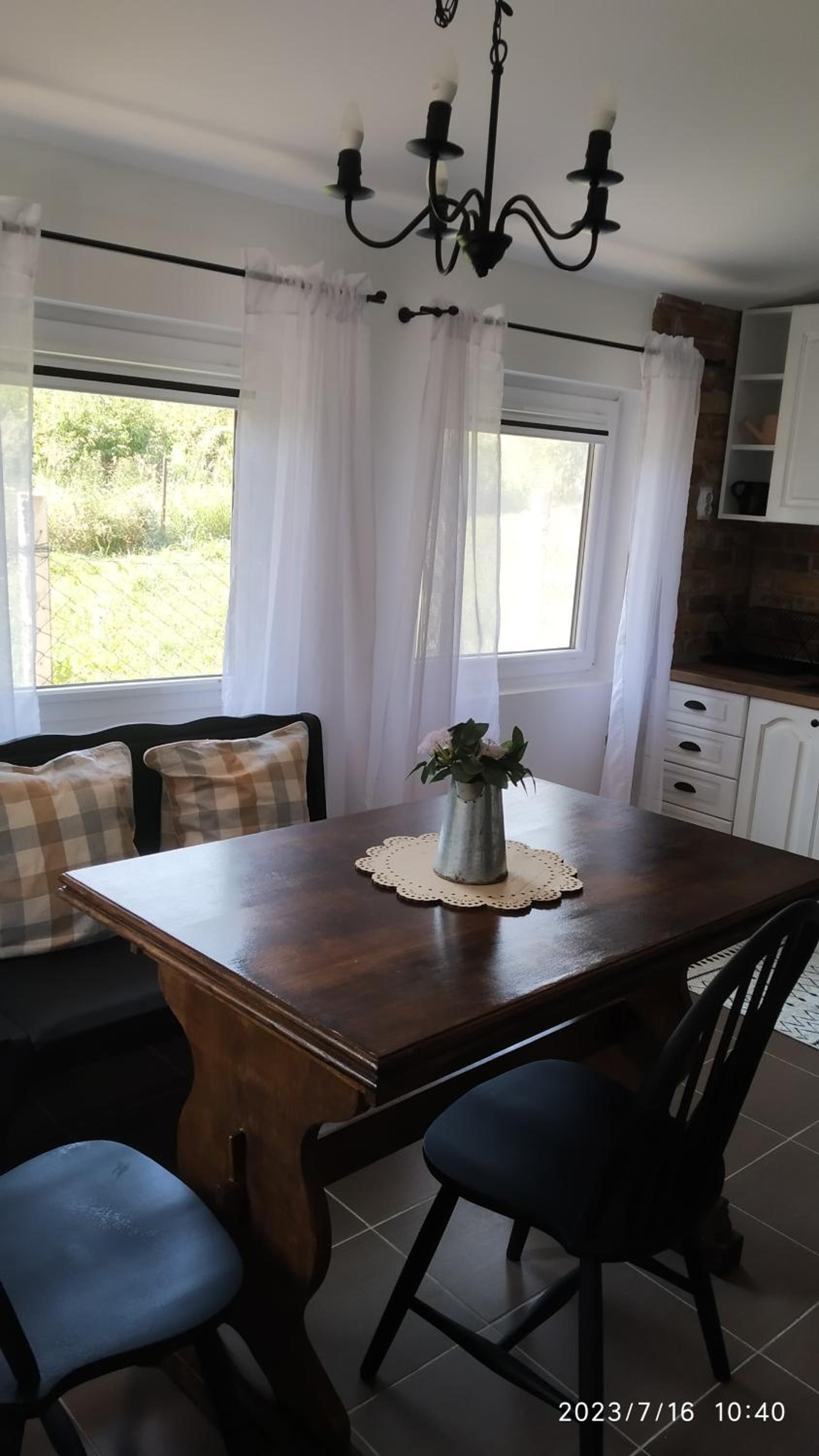 Apartman Stara Trešnja view 3