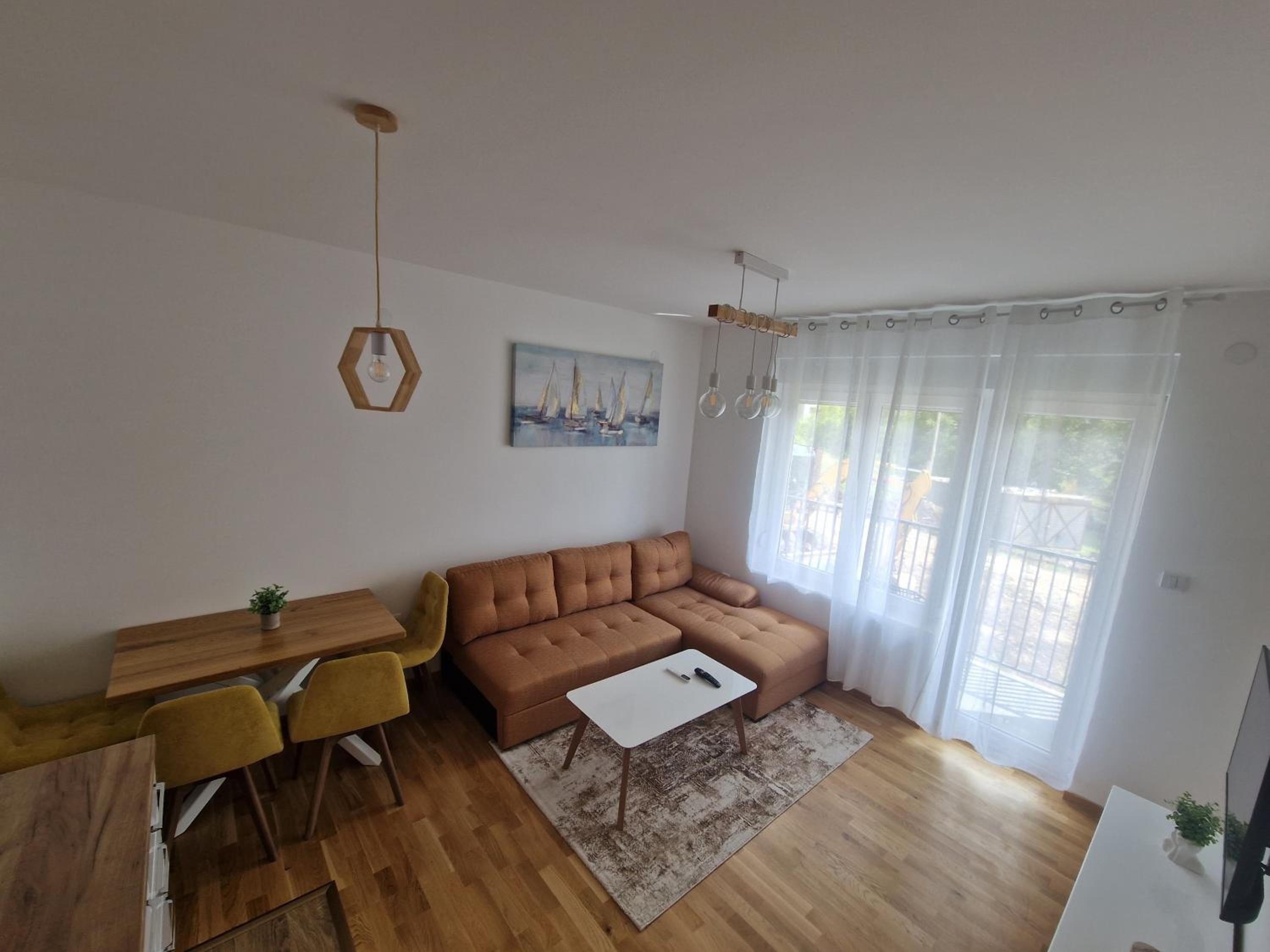 Nina Apartman 3 view 4