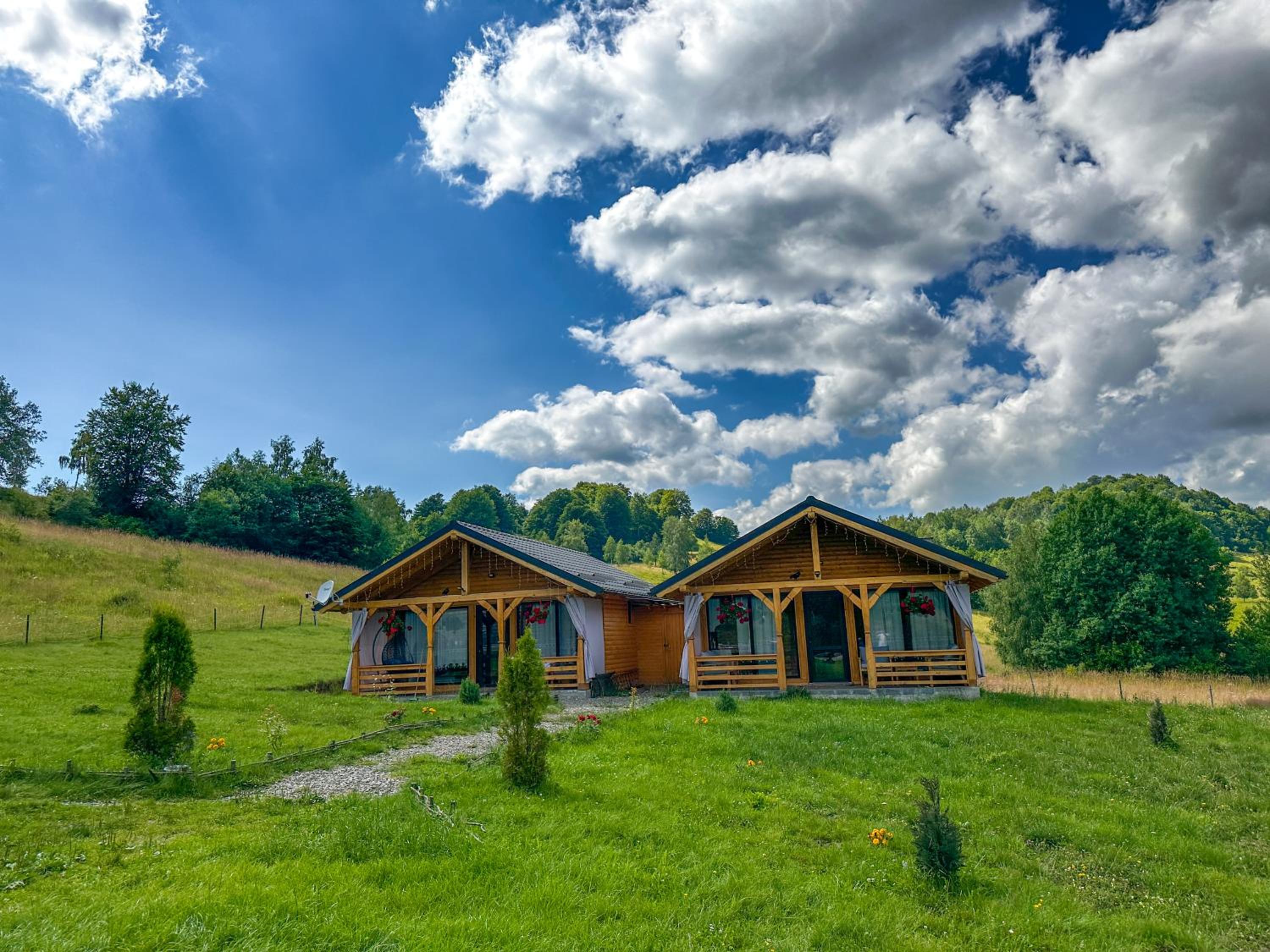 Căsuțele din Poiană view 5