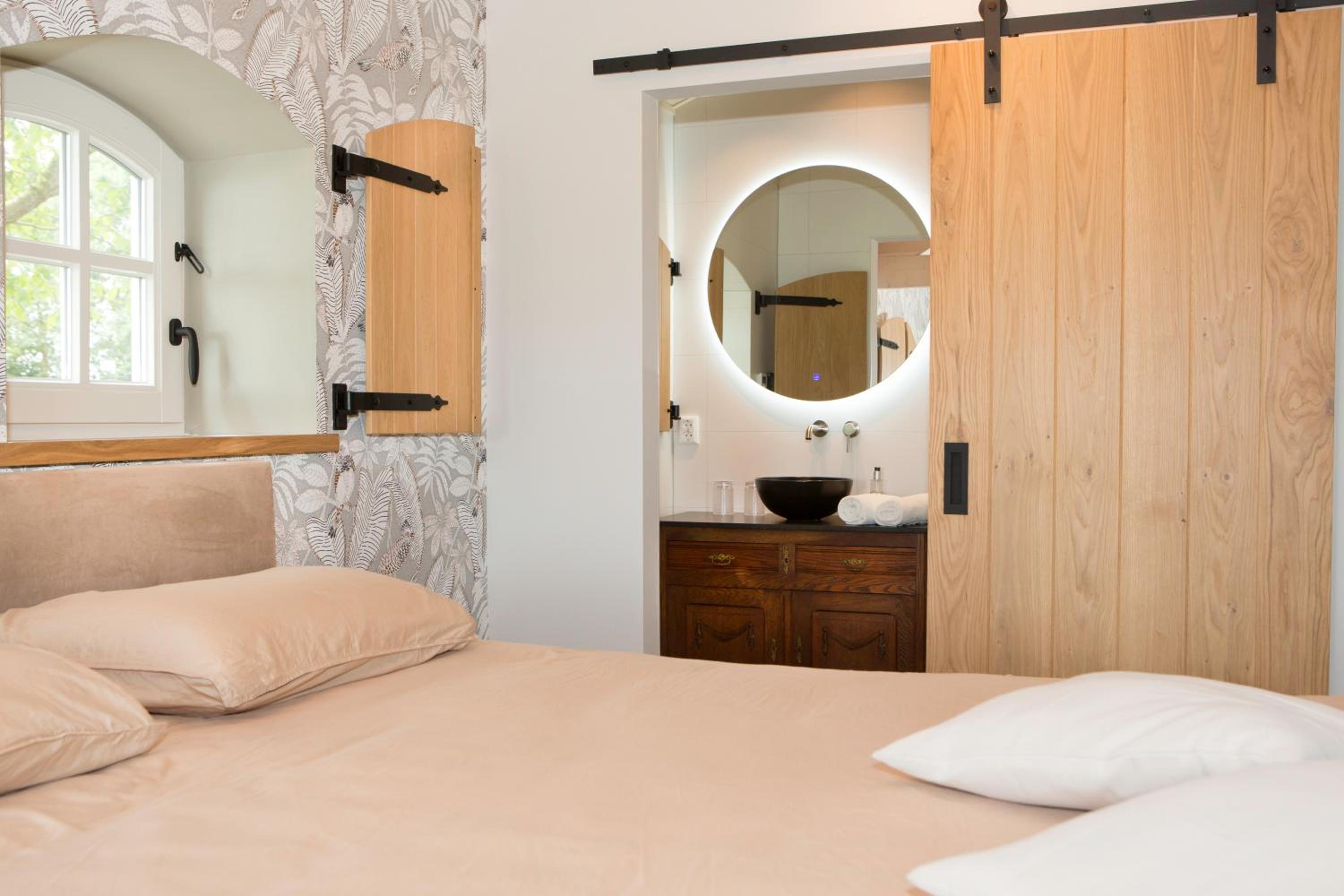 B&B De NieuwenHof 'De Voorkamer' view 2