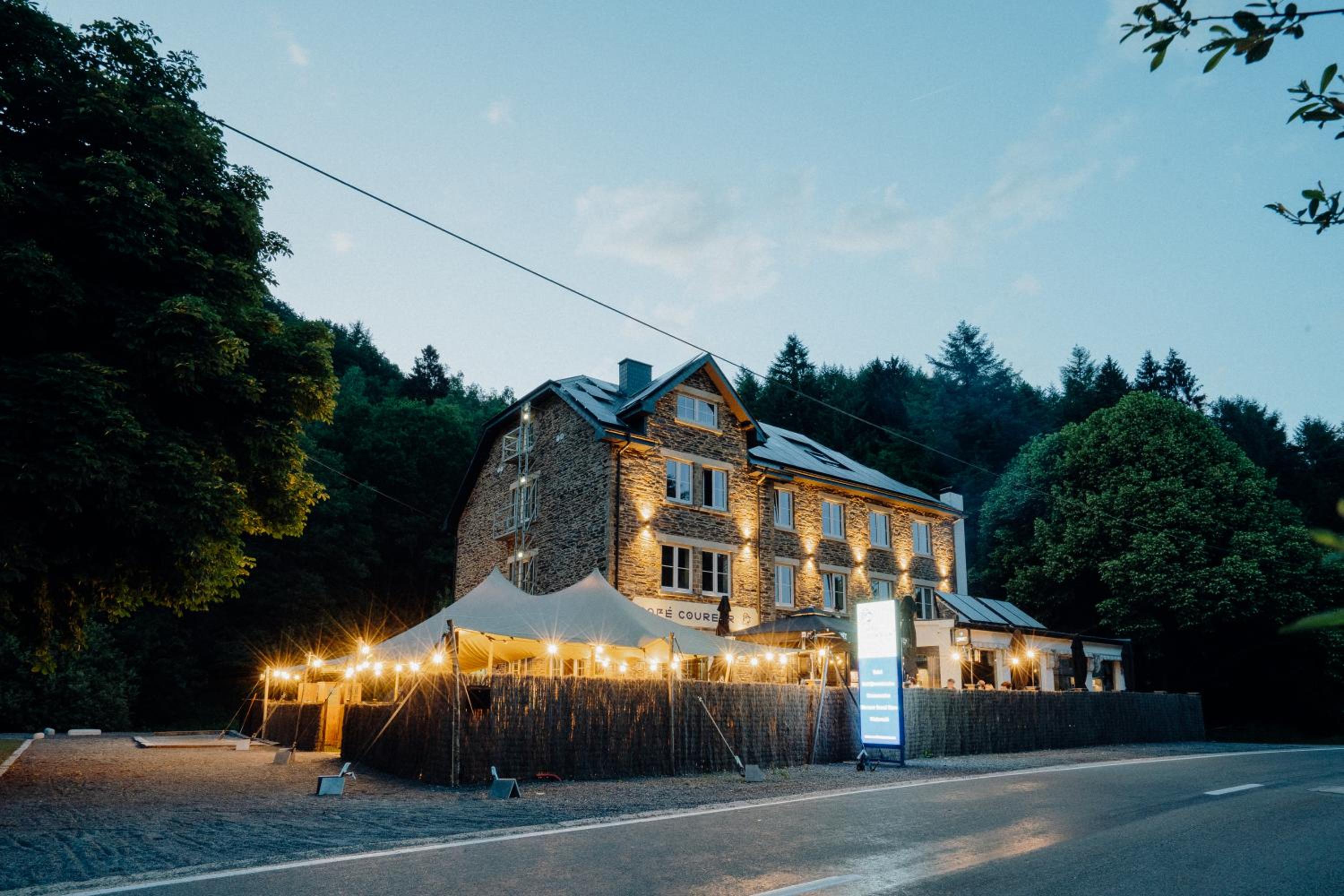 Hotel Café Coureur Houffalize - Image 1