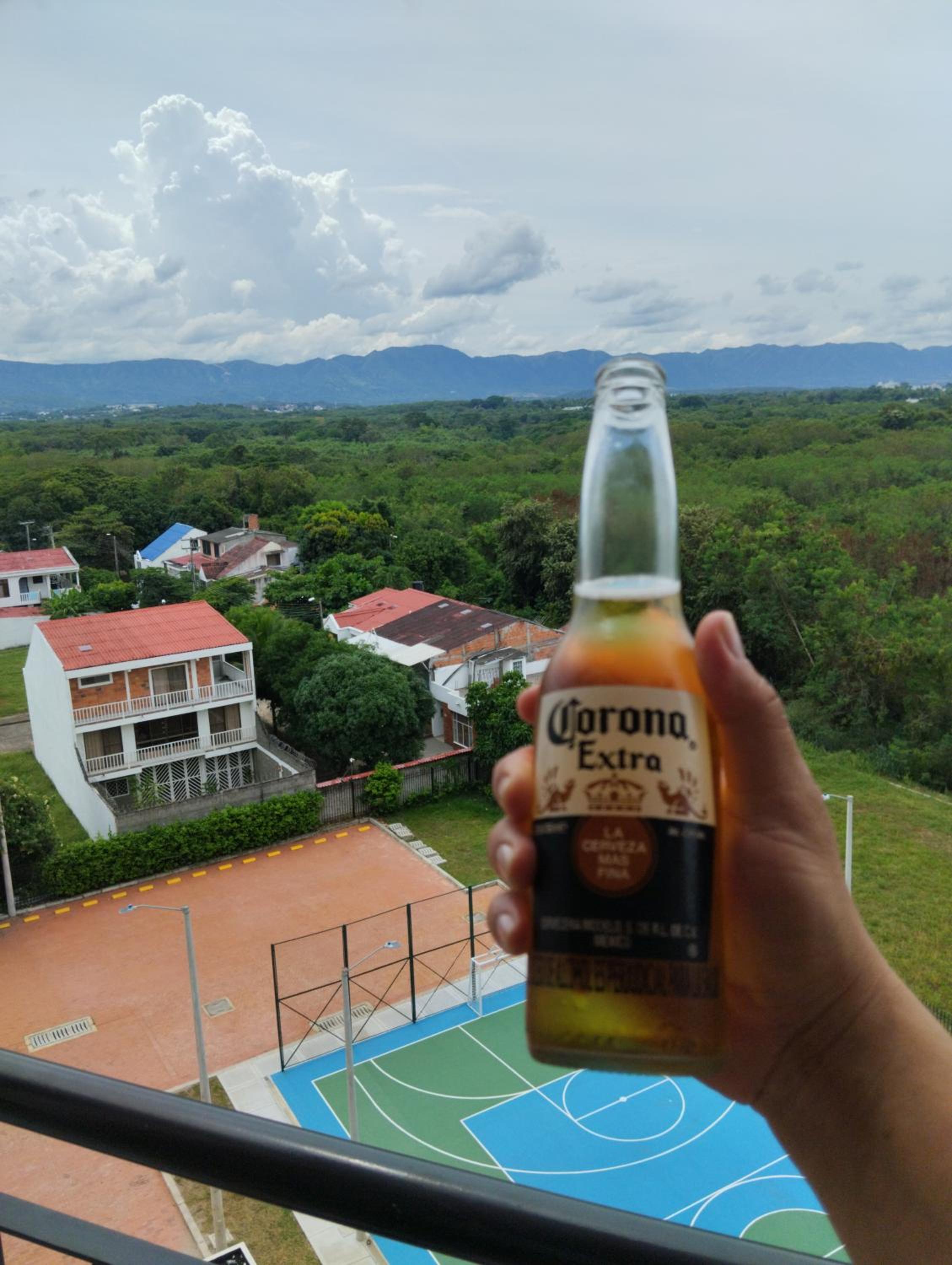 APARTAMENTO COMODO Y ELEGANTE EN RICAURTE CUNDINAMARCA a