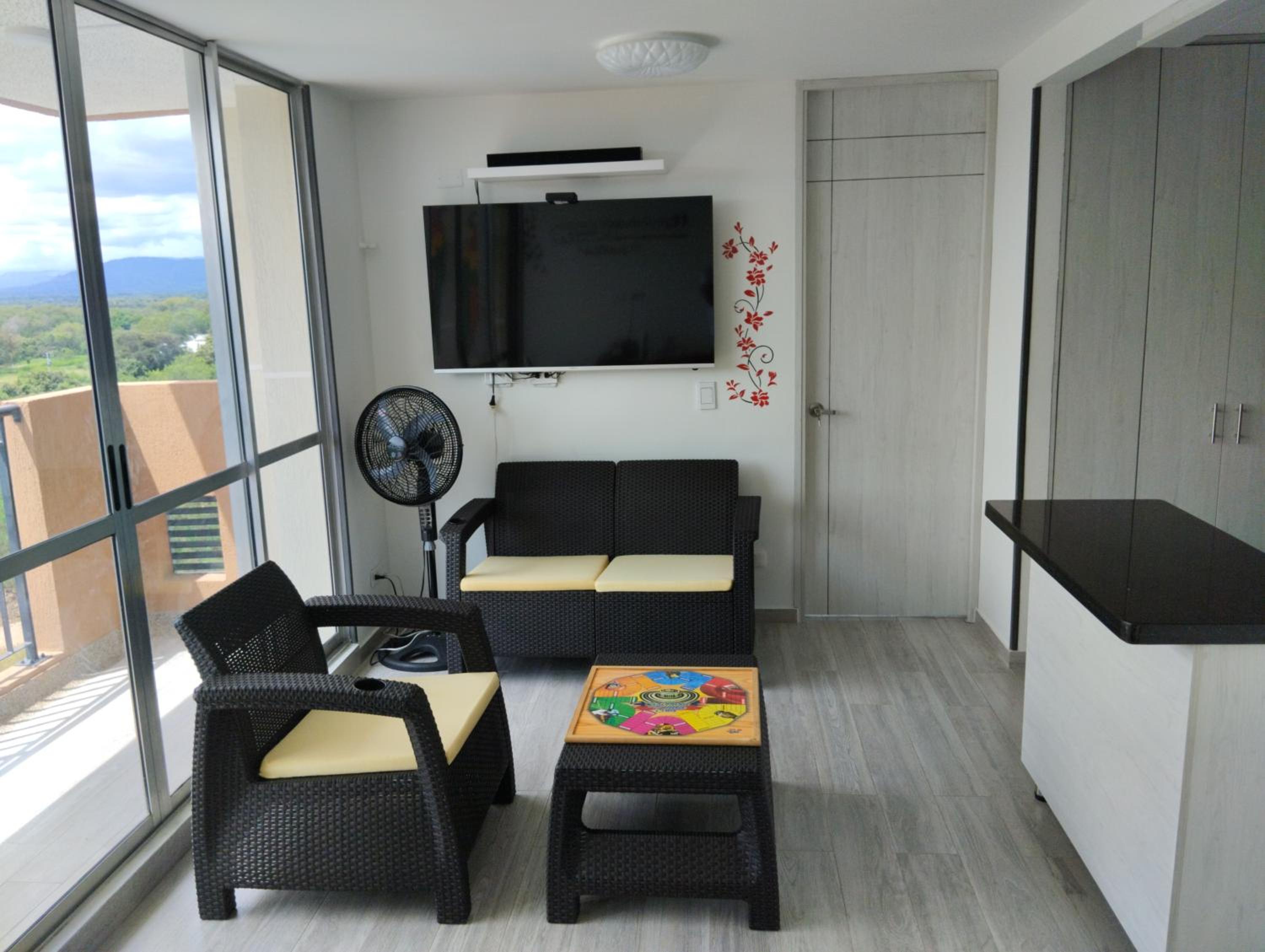 APARTAMENTO COMODO Y ELEGANTE EN RICAURTE CUNDINAMARCA a