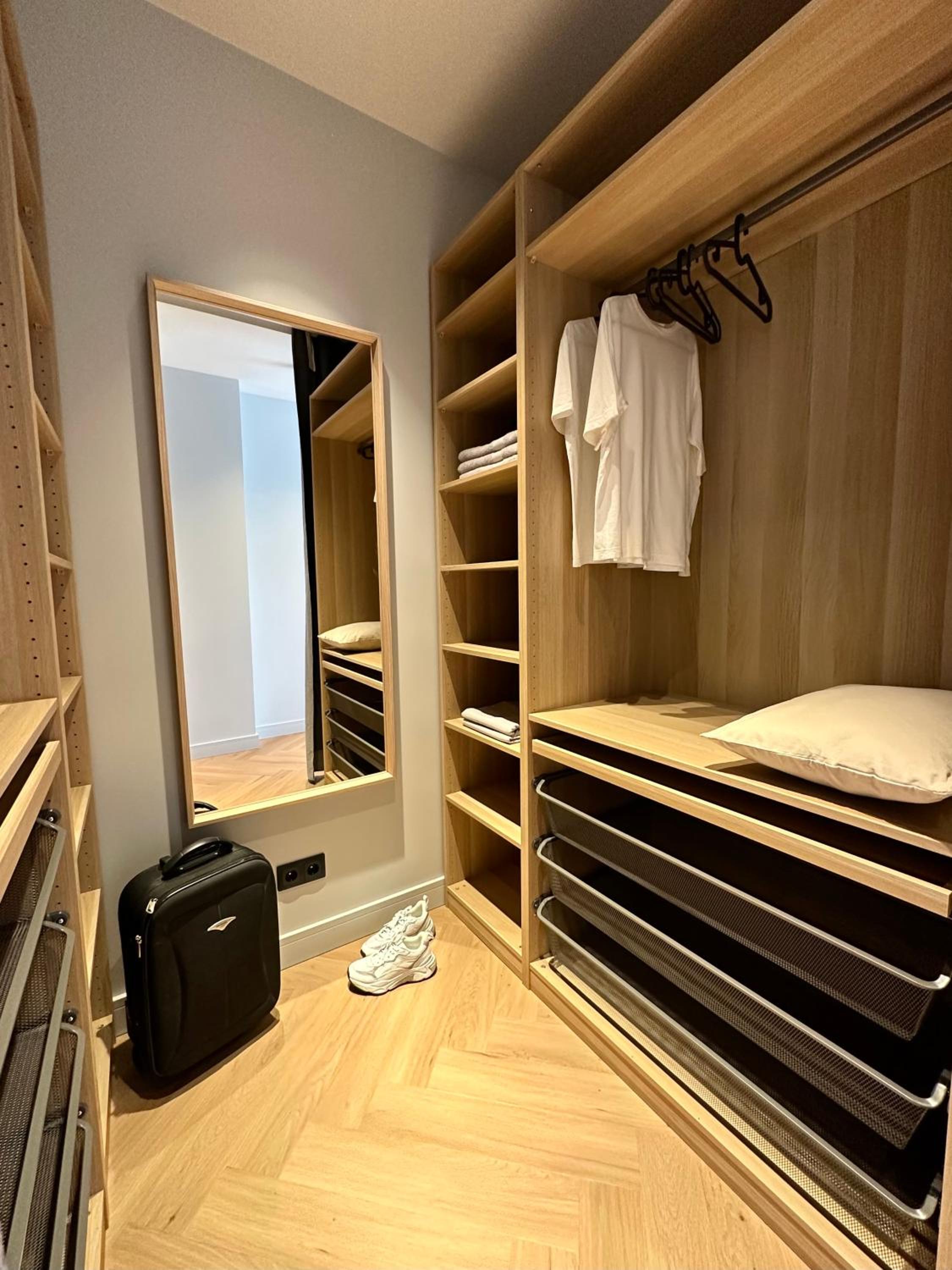 Silver Apartment