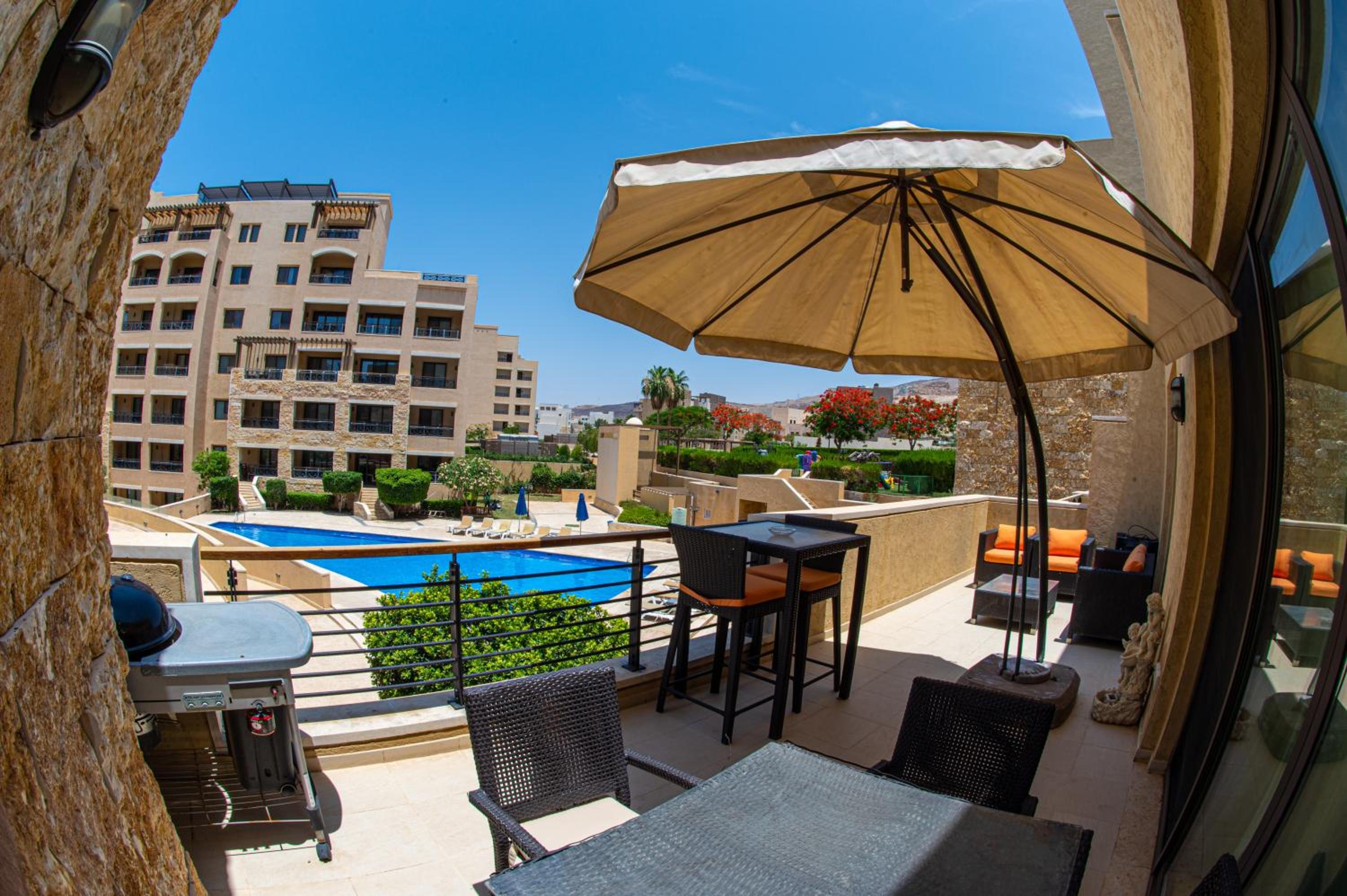 Sunset apartment in Samarah Dead Sea resort view 4