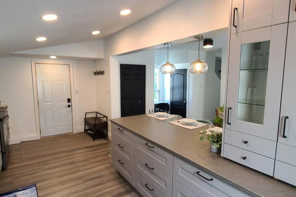 Beautiful 2 Bedroom Home in the Heart of North Bay