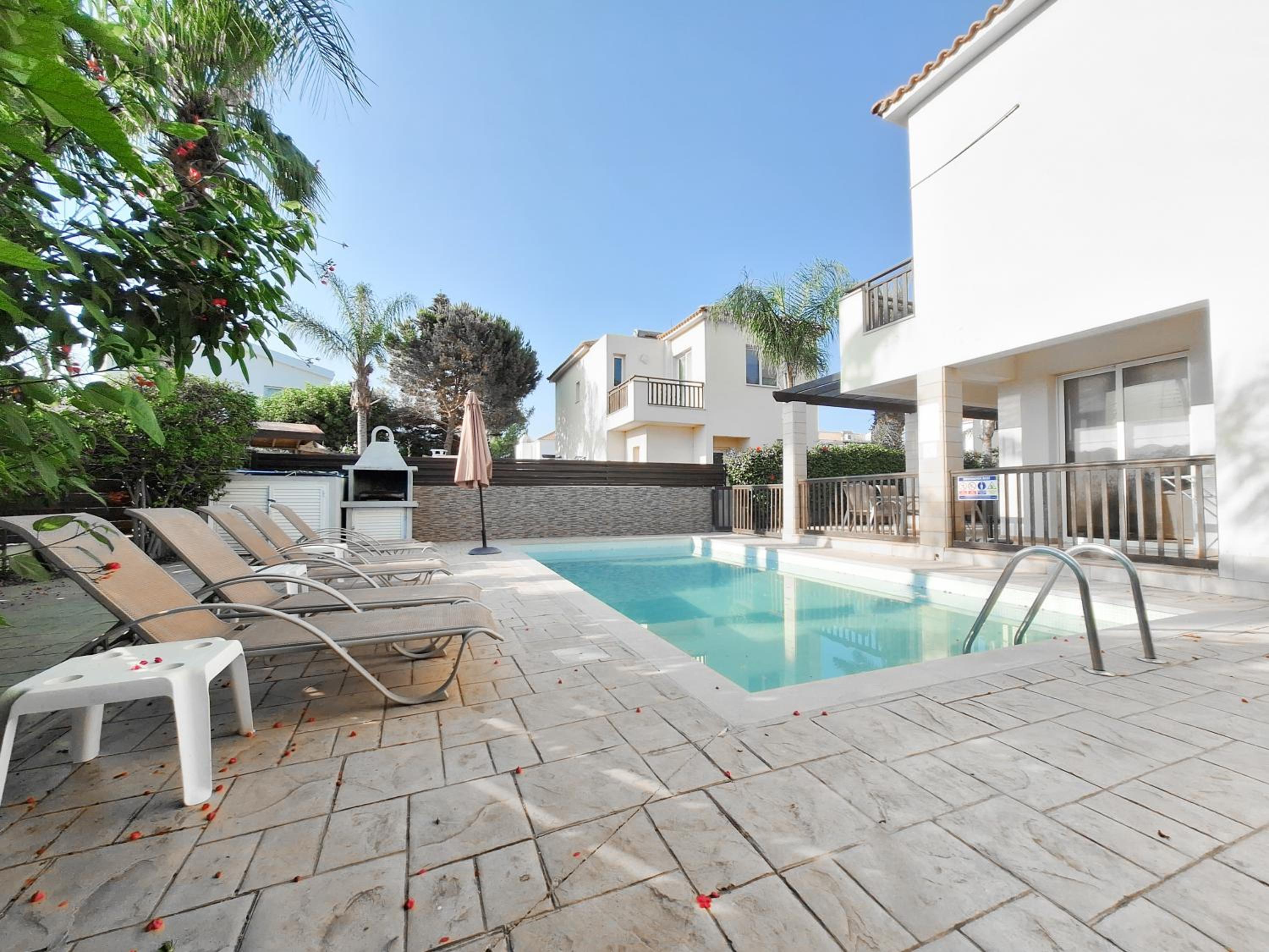 Villa Lynn Chill Out Seaview