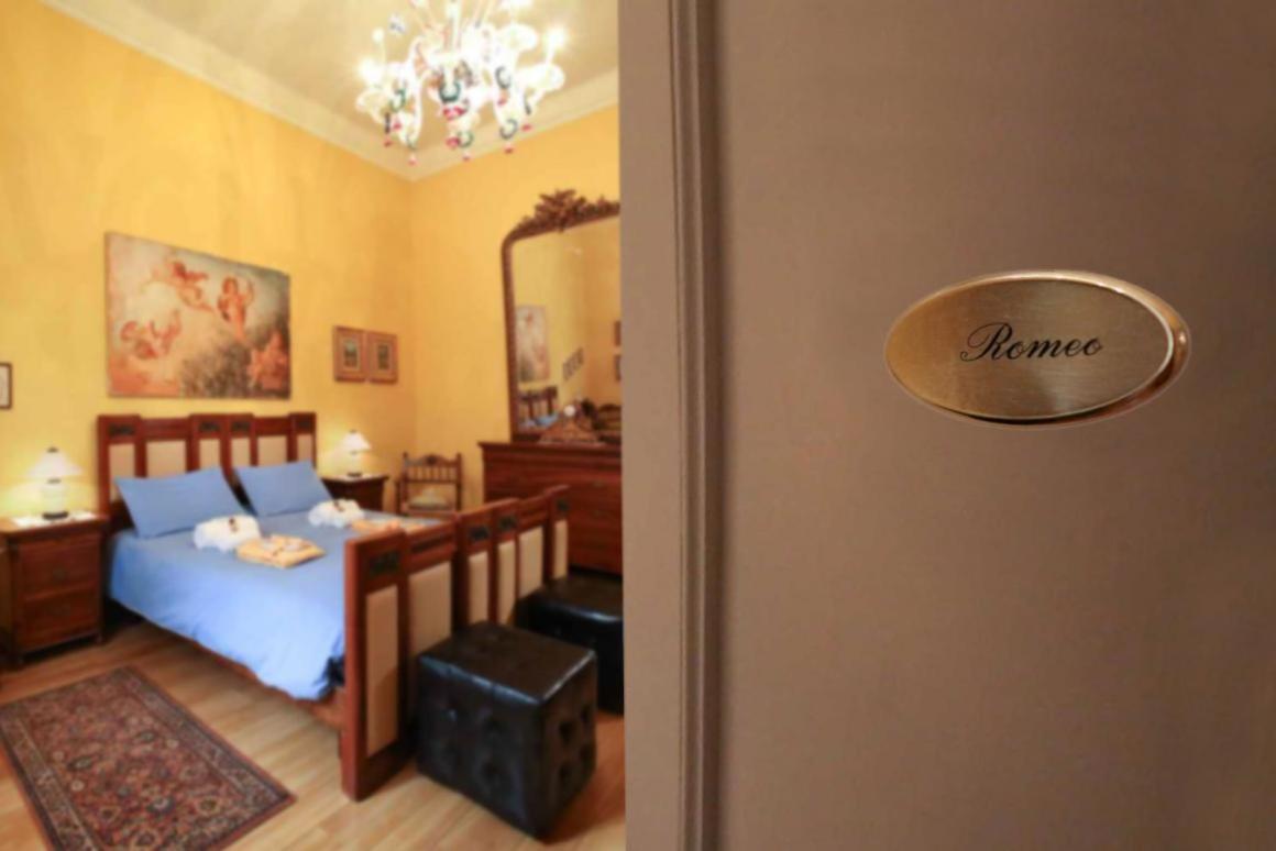 Casa Esvael - Historic Rooms in Verona City Center