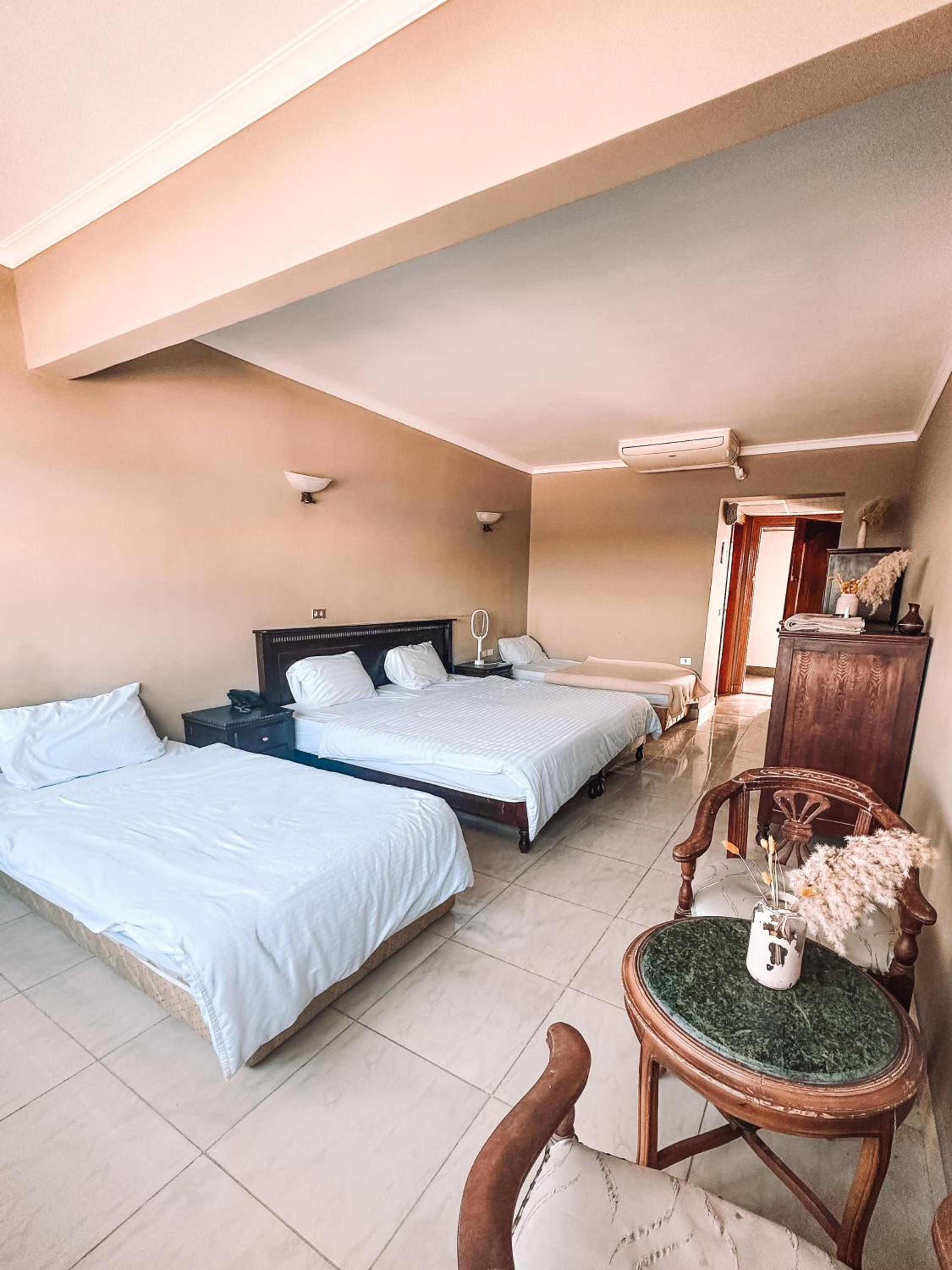 Serenity Lodge