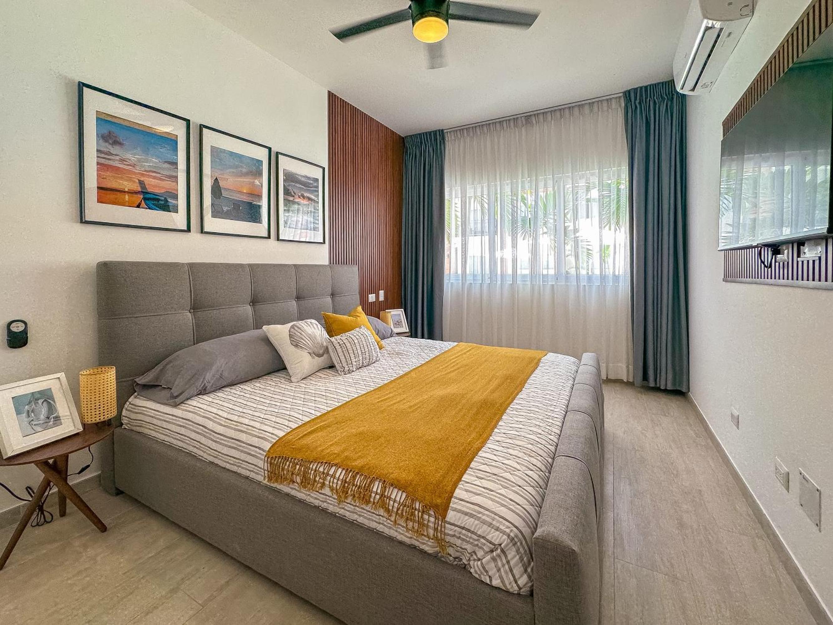 Beautiful 1 bedroom in great location view 2