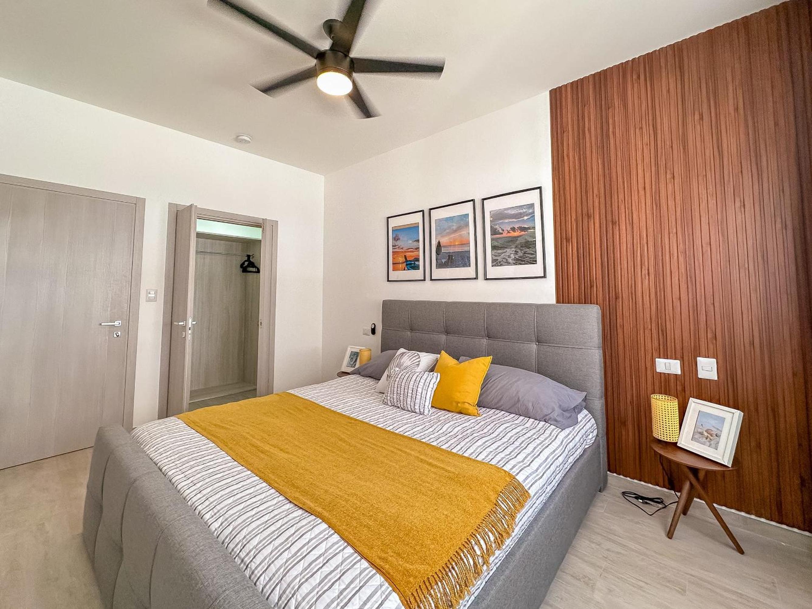 Beautiful 1 bedroom in great location view 4