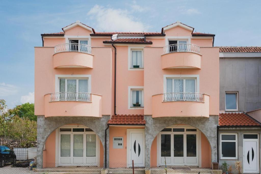 Apartments Klaudia Čista Velika