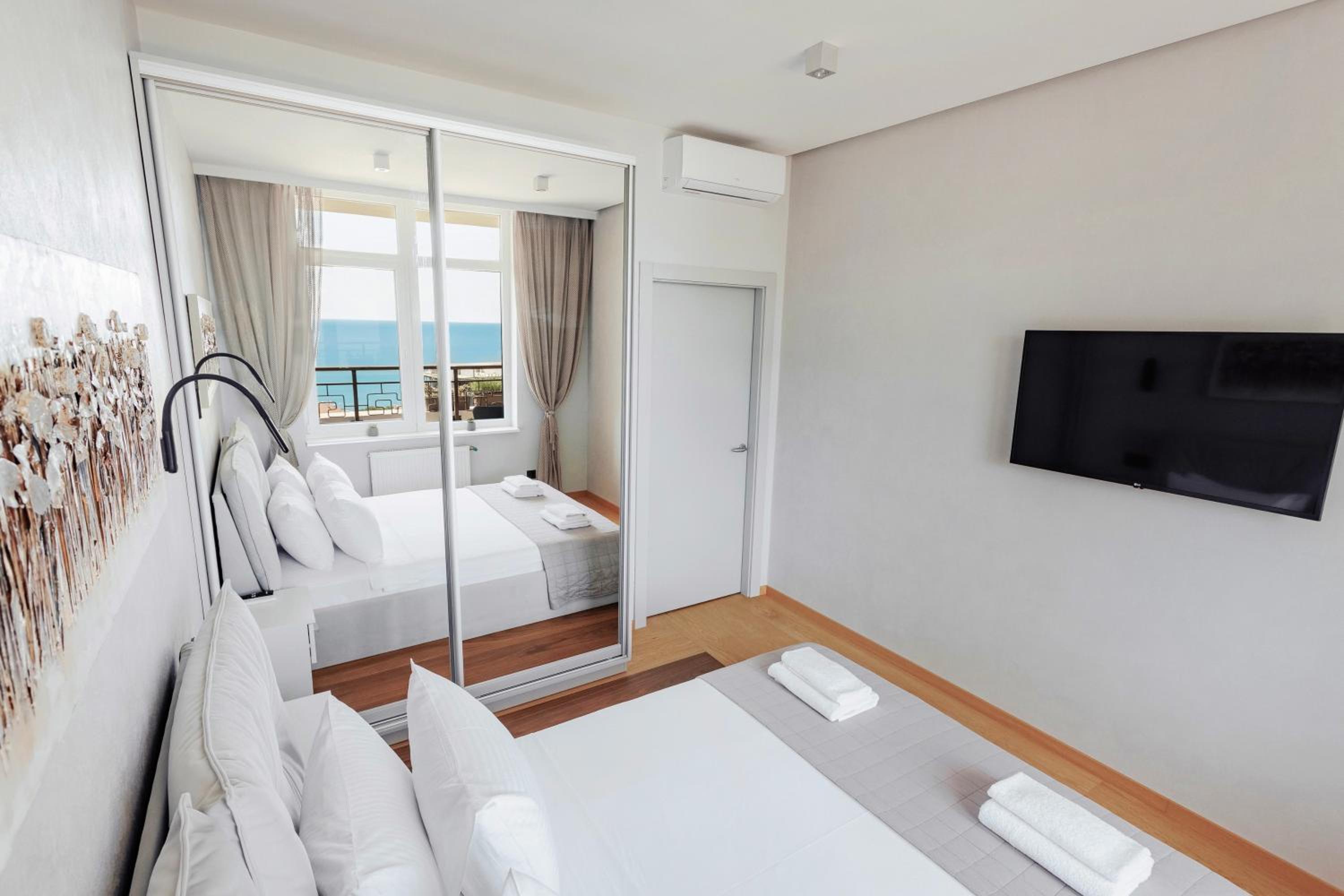 Sea Pearl Luxury