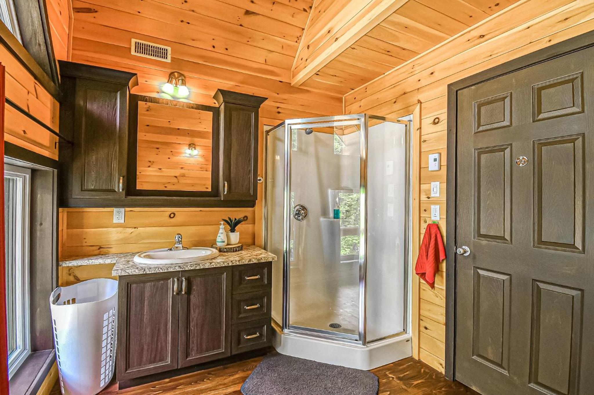 Brown Bear Lodge