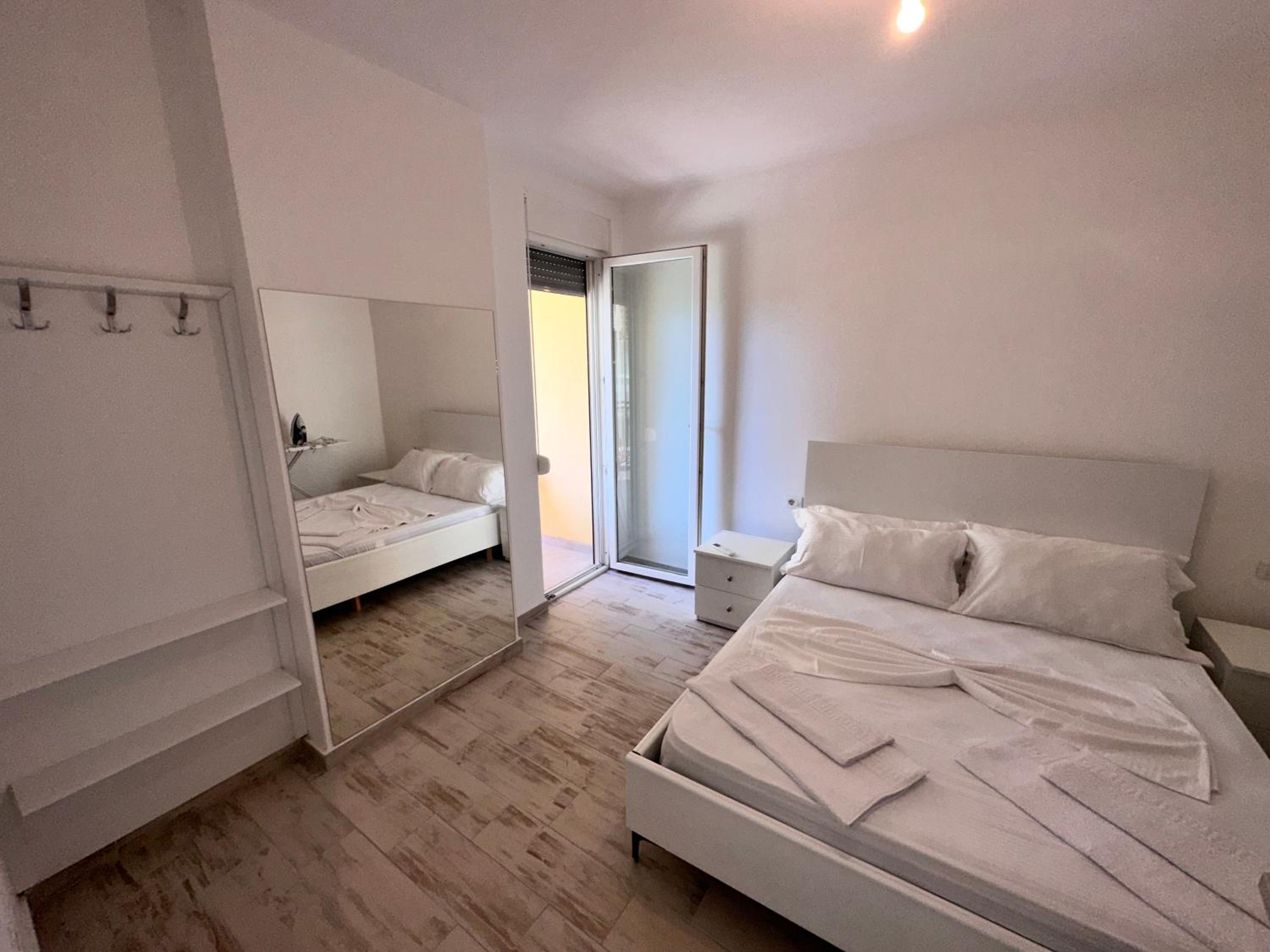 JEET Apartments Shengjin Beach