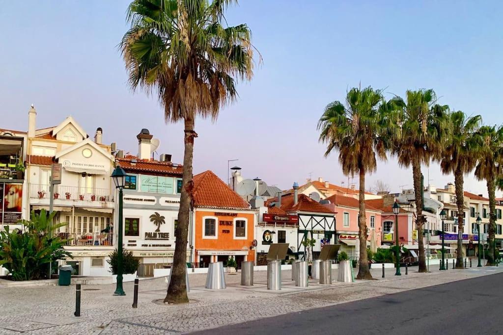 Beautiful Apartment near Carcavelos Beach