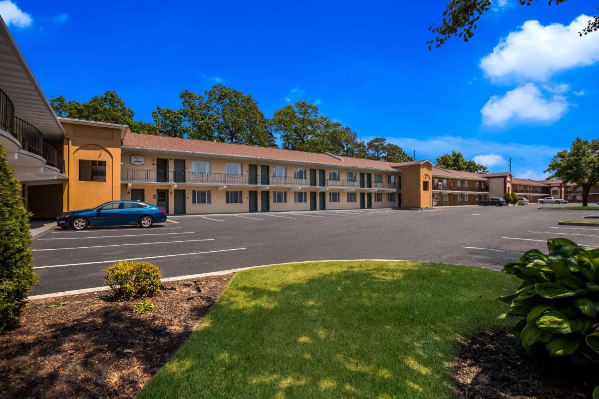 Suburban Studios Millville view 5