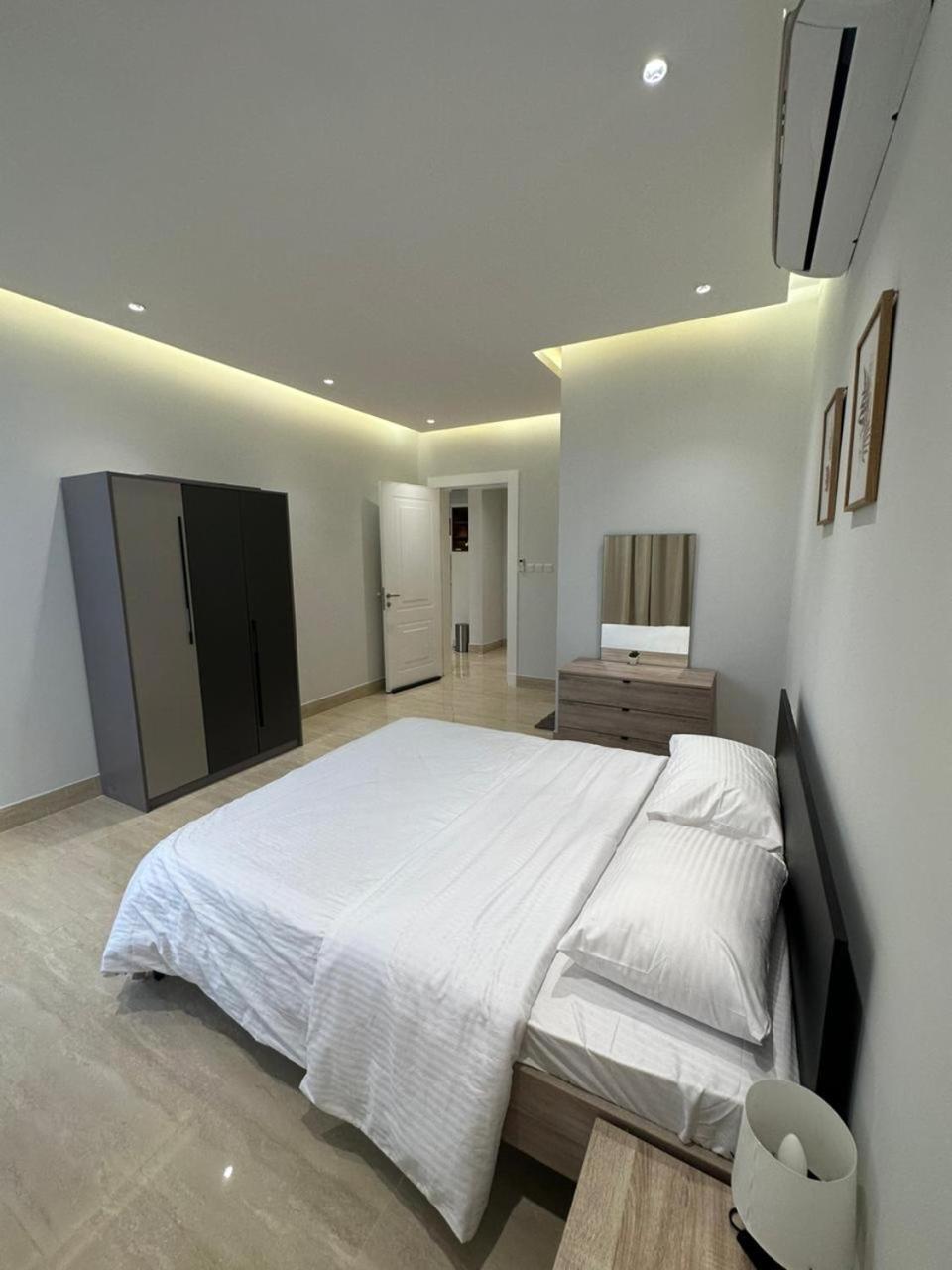 ALMAJDIAH FLATs