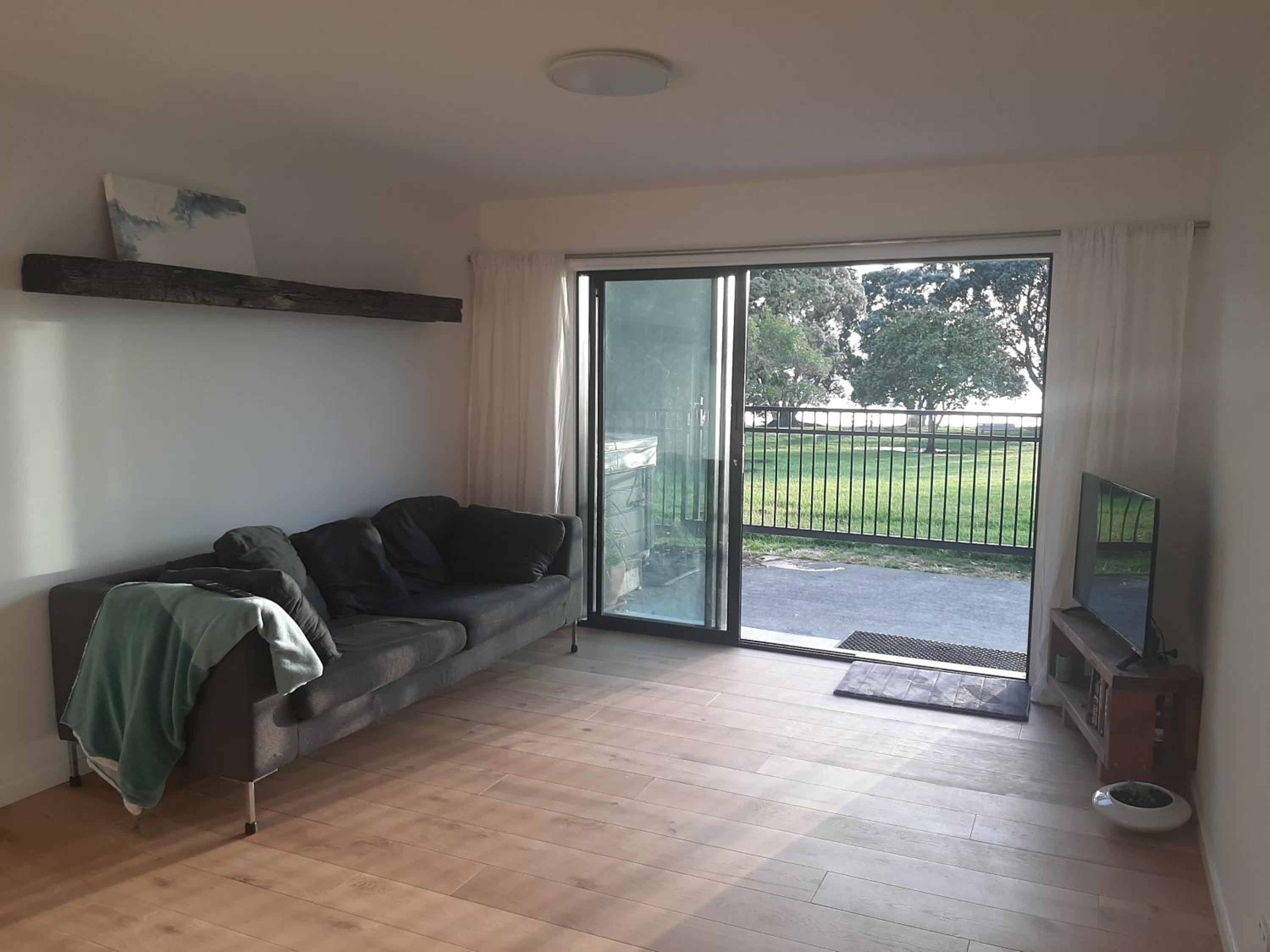 Ariki beachfront apartment view 3