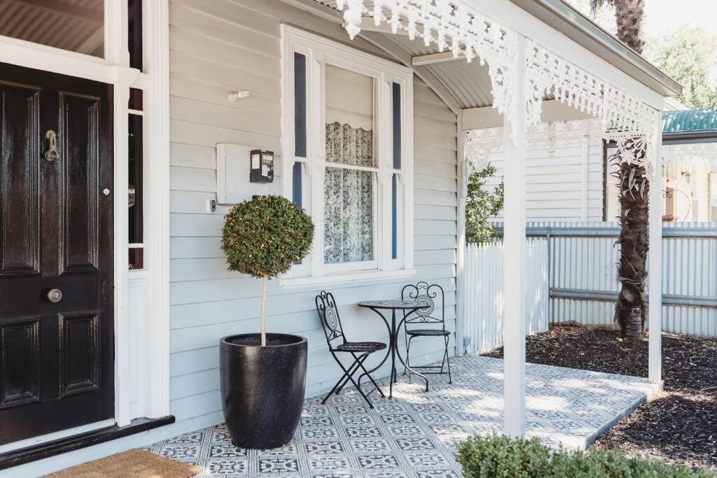 Hargreaves Cottage - close to CBD