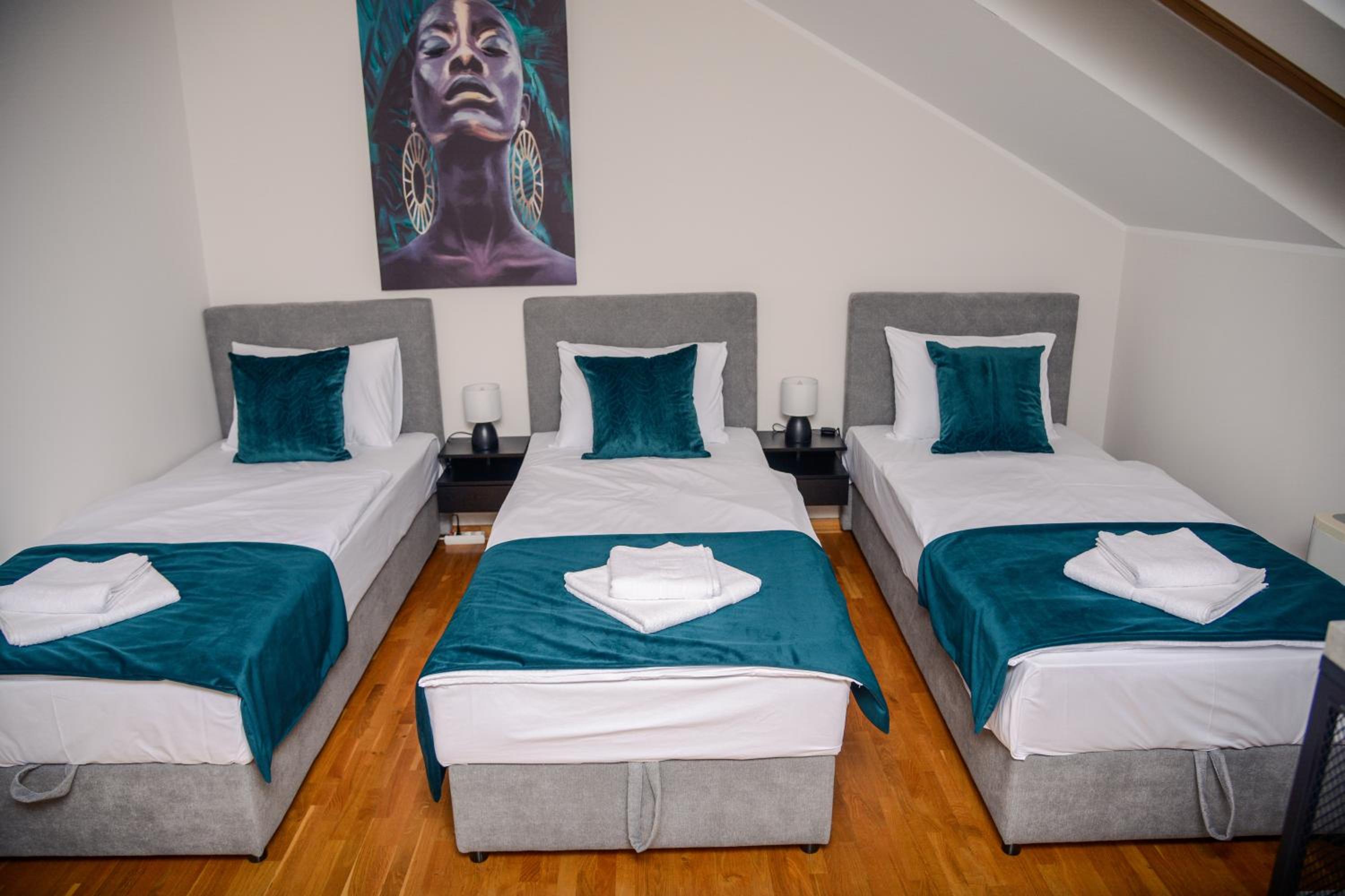 Mini Hotel RiverLux Apartments