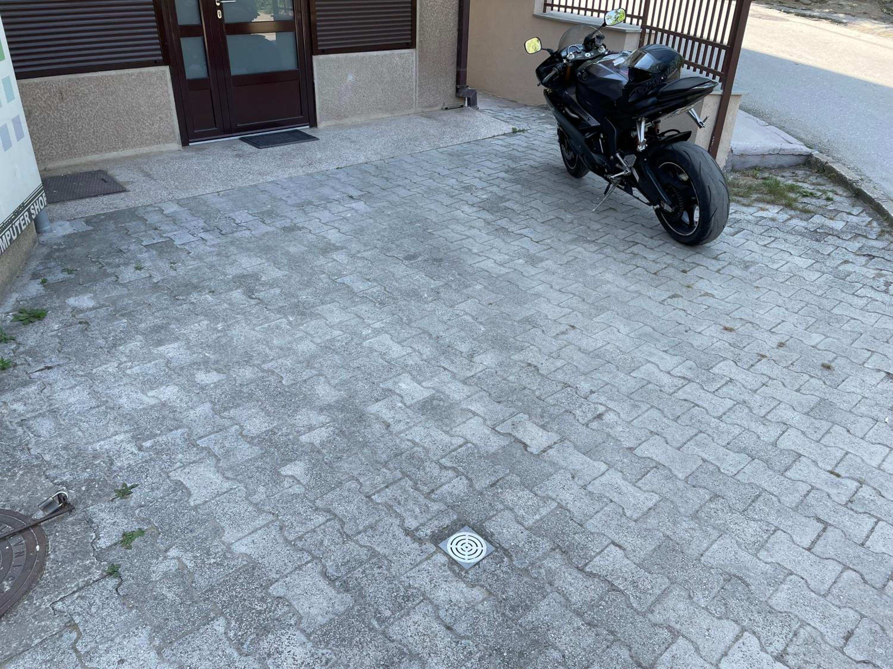Bora Apartmani - FREE PARKING - CITY CENTER view 4