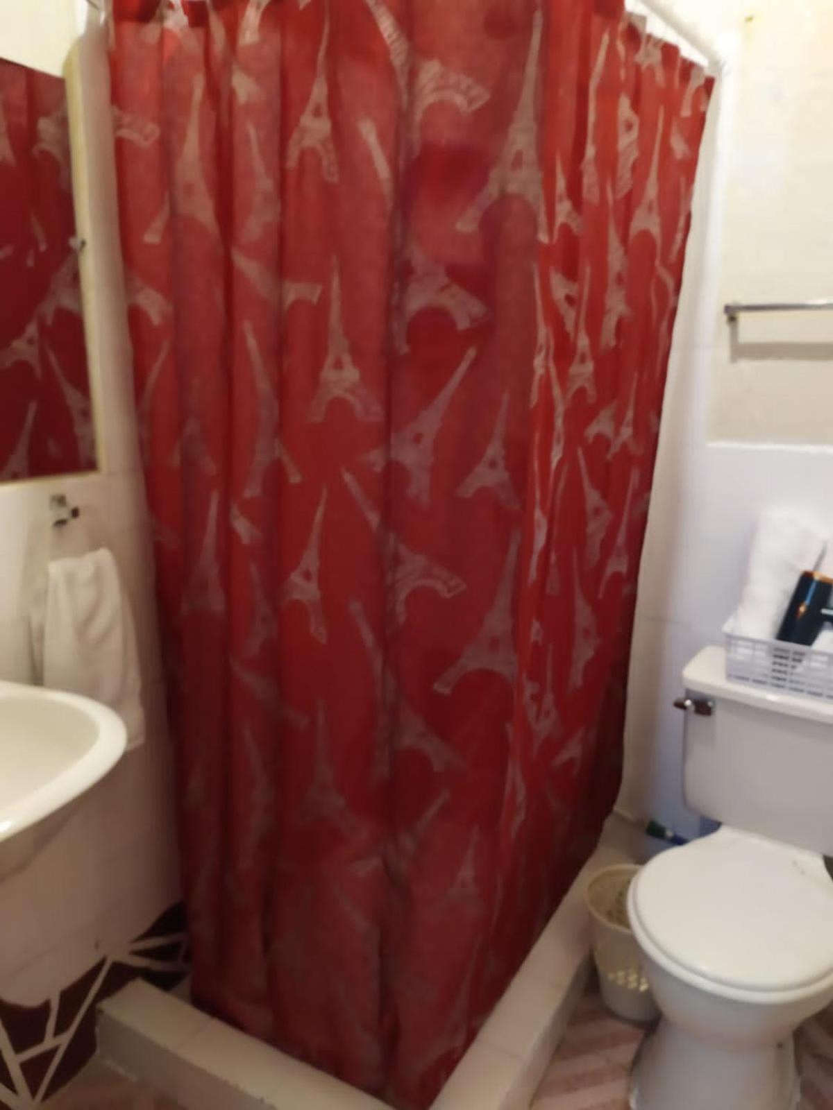 BAÑOS MINI DEPARTAMENTO AMOBLADO EN PLENO CENTRO de LA CIUDAD