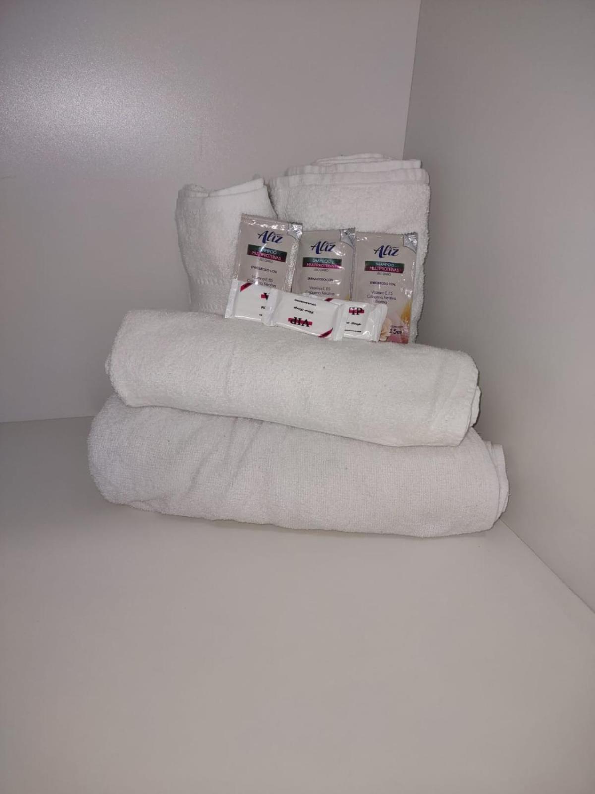 BAÑOS MINI DEPARTAMENTO AMOBLADO EN PLENO CENTRO de LA CIUDAD