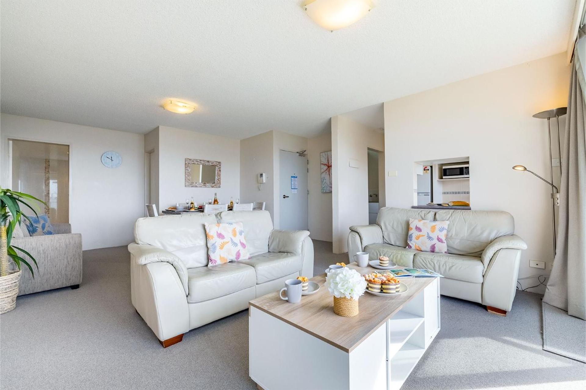 Ocean Shores, 7 27 Weatherly Cl - waterfront with fabulous views and WiFi