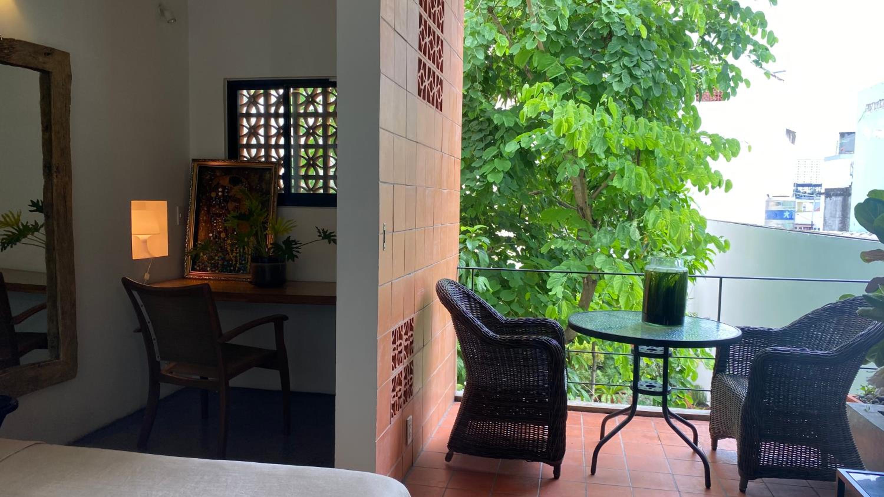 Notre Maison 8 Saigon close Landmark 81 building