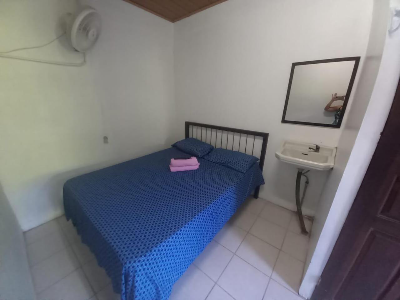 Habitación con baño