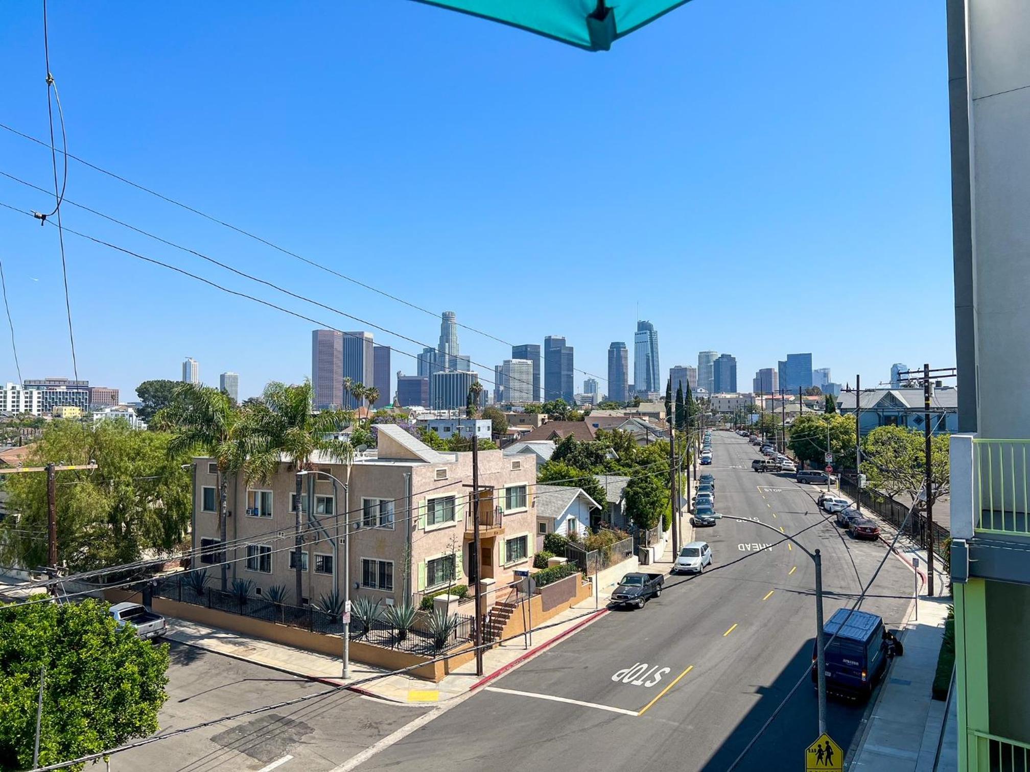 LUXURY LA PENTHOUSE PRIME LOCATION Min from HOLLYWOOD and DOWNTOWN