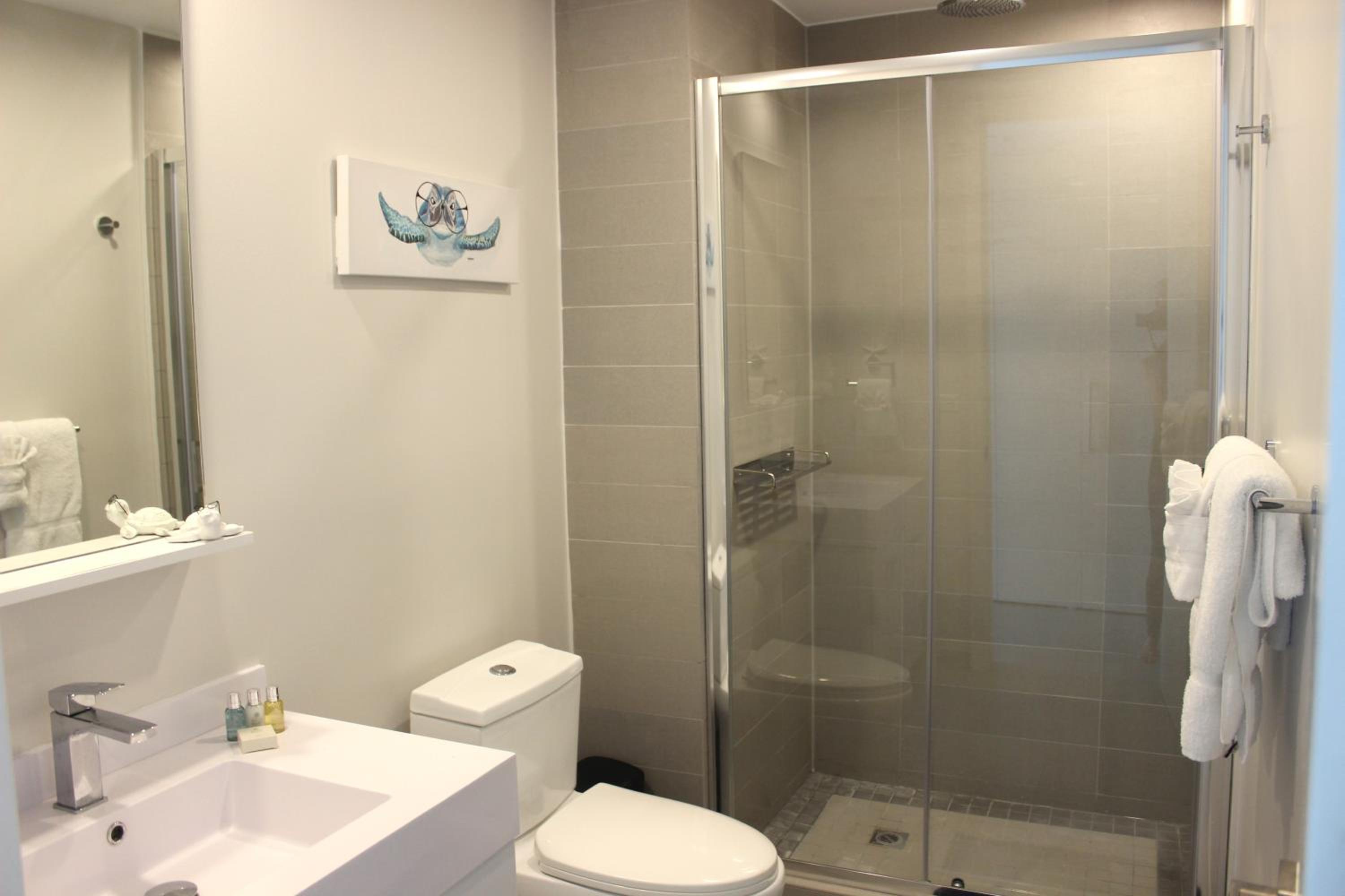 Azure 515 Aruba Vacation Sunset Breeze