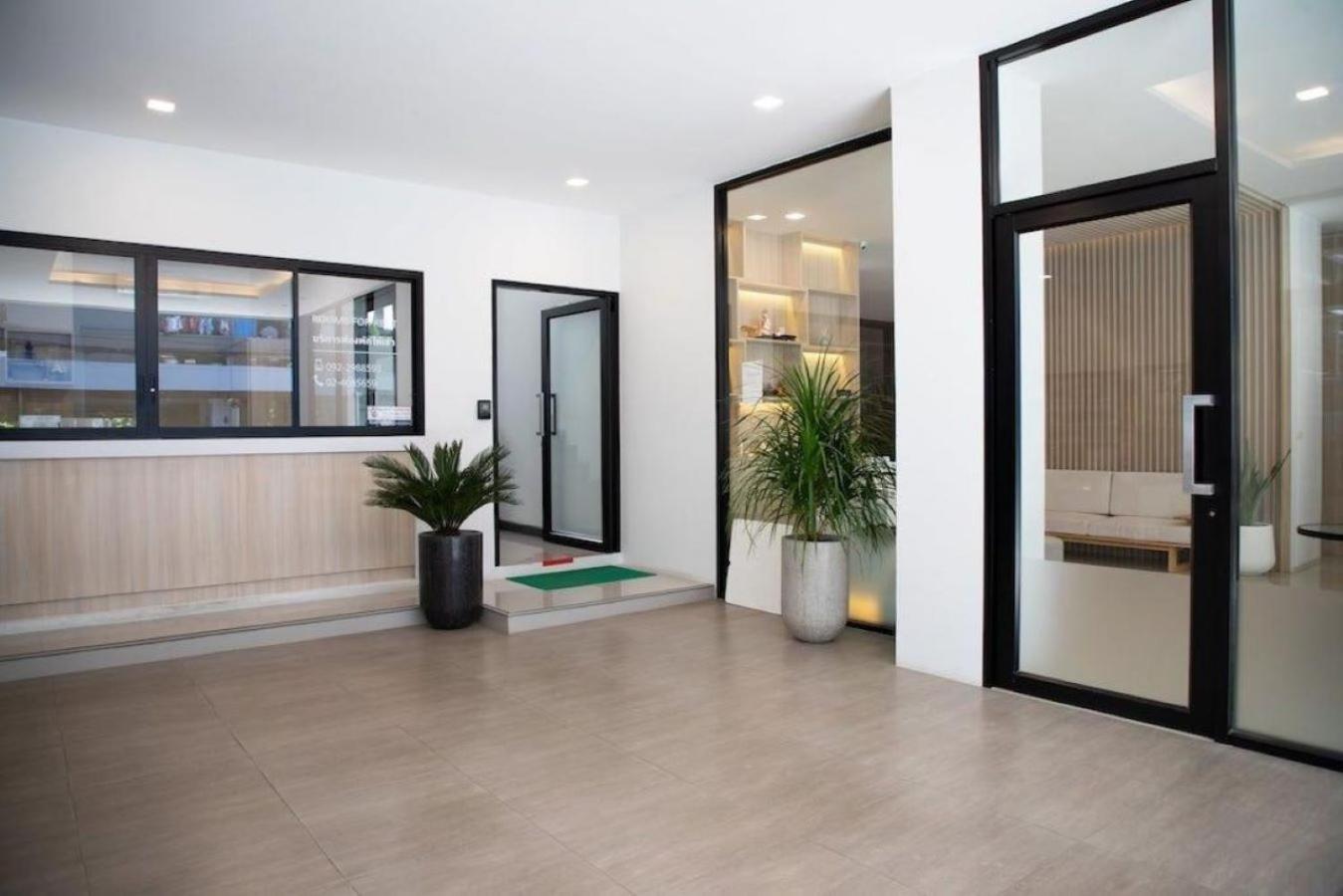J & L Residence and Spa