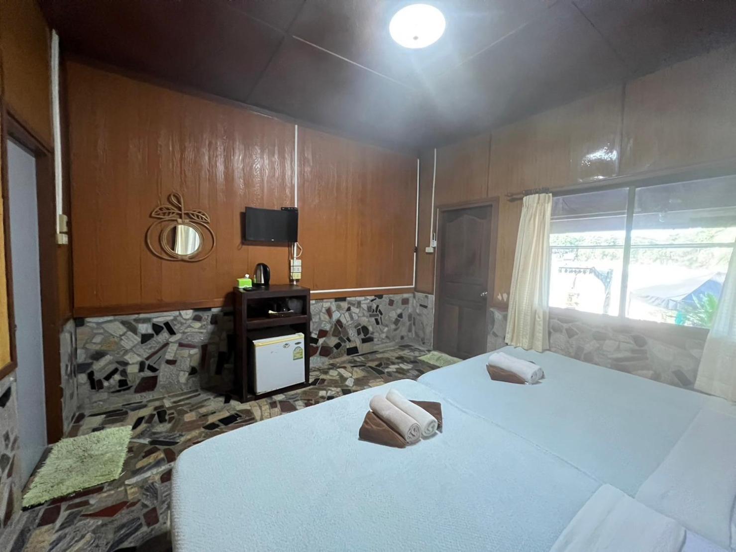 Tongta Phaview Resort