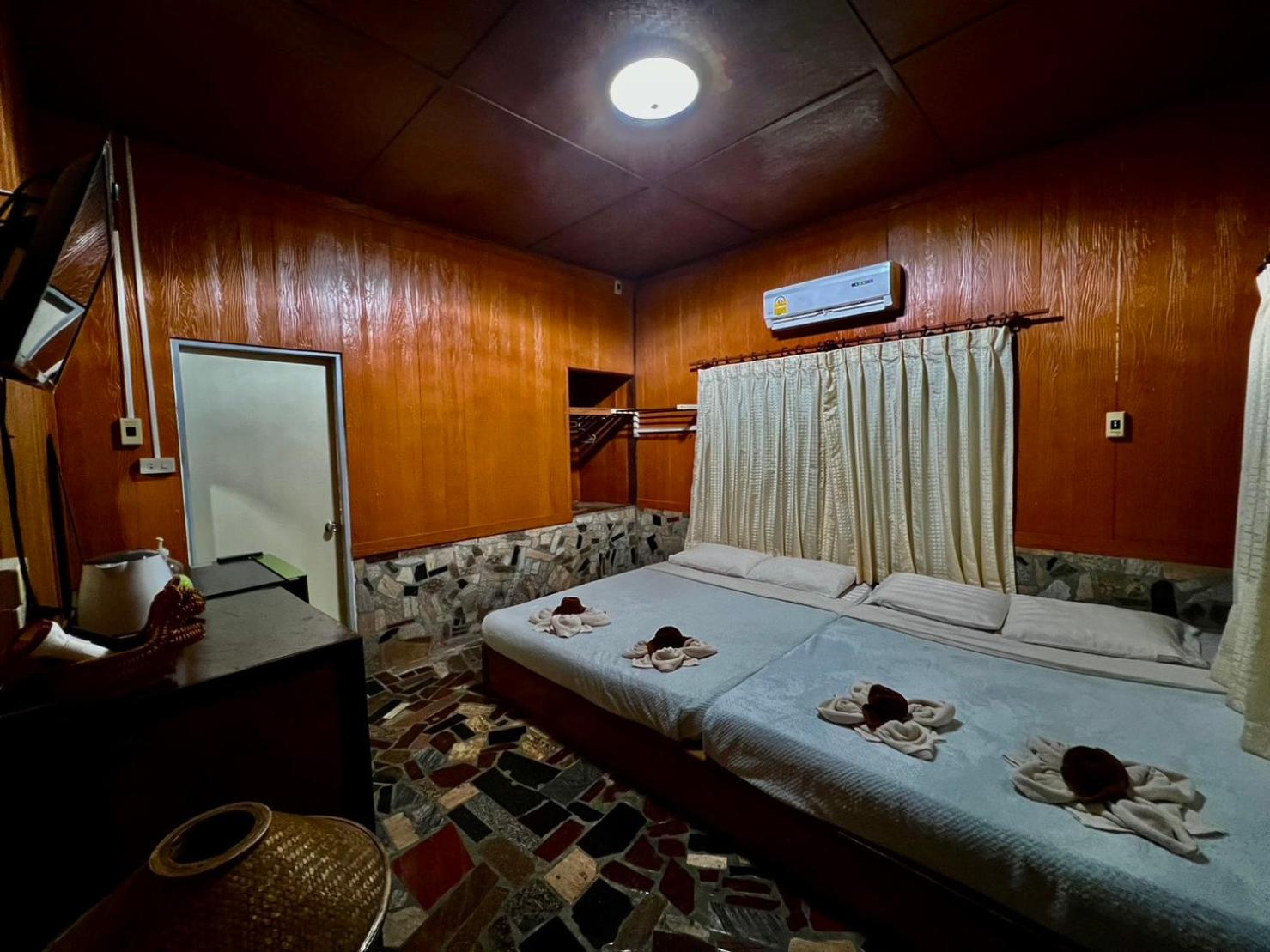 Tongta Phaview Resort