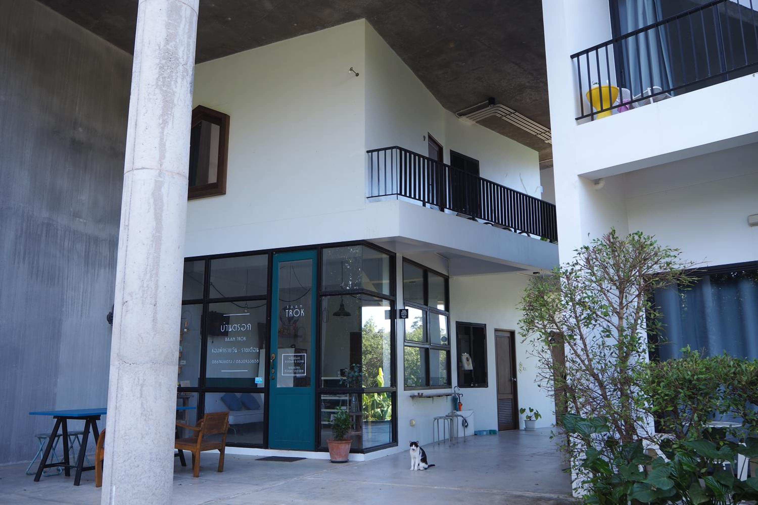 Baan Trok Bedroom Studio Maikhao view 2