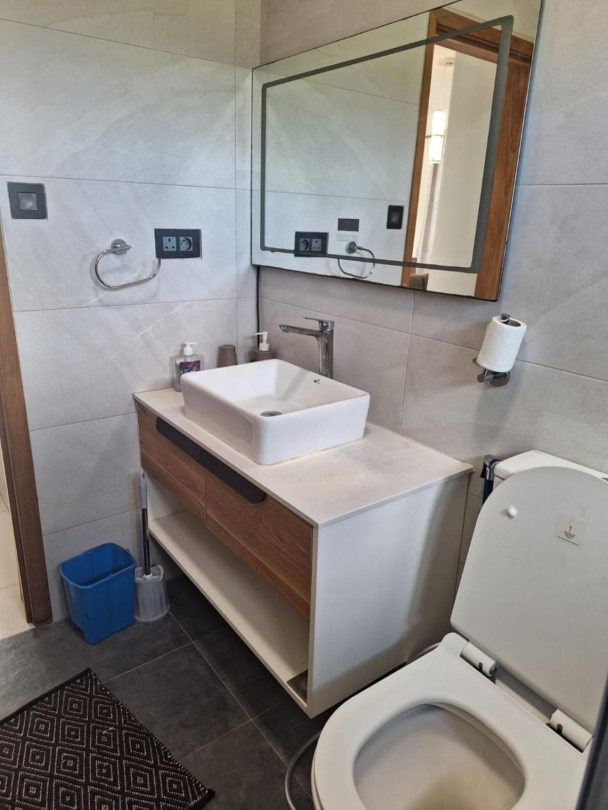Photo 62