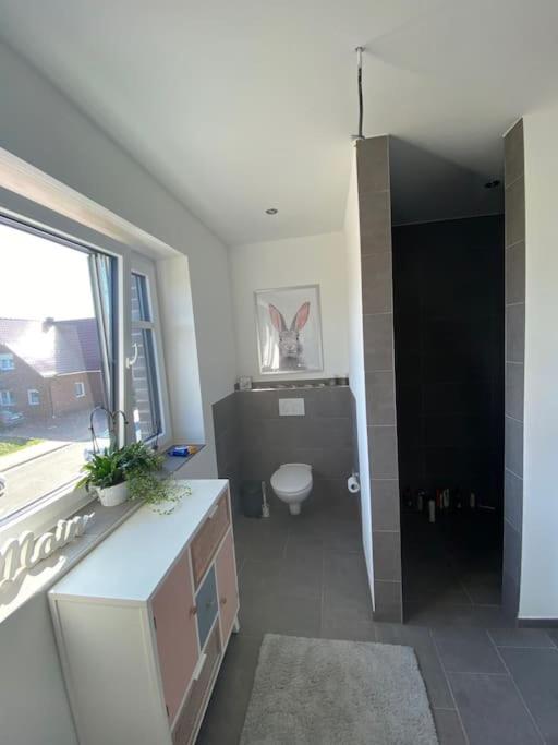 Wunderbare Ferienwohnung OG mit Nähe zum Badesee 1