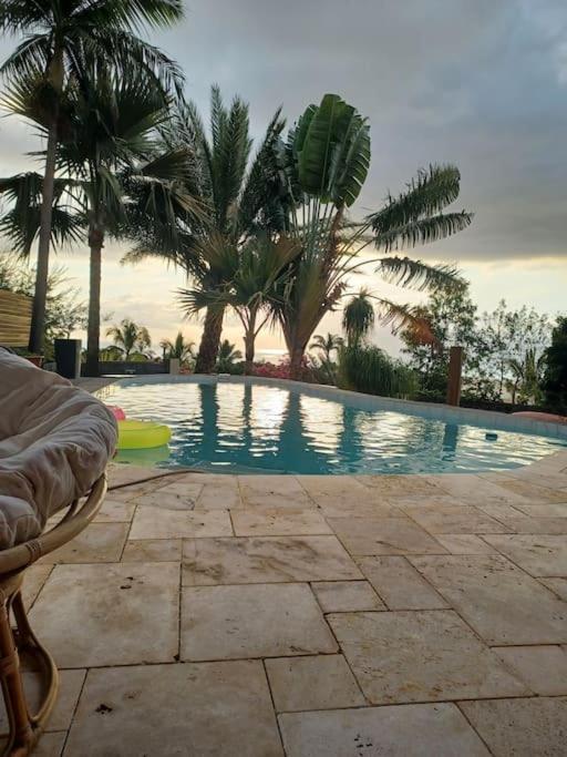 Villa avec piscine vue sur océan