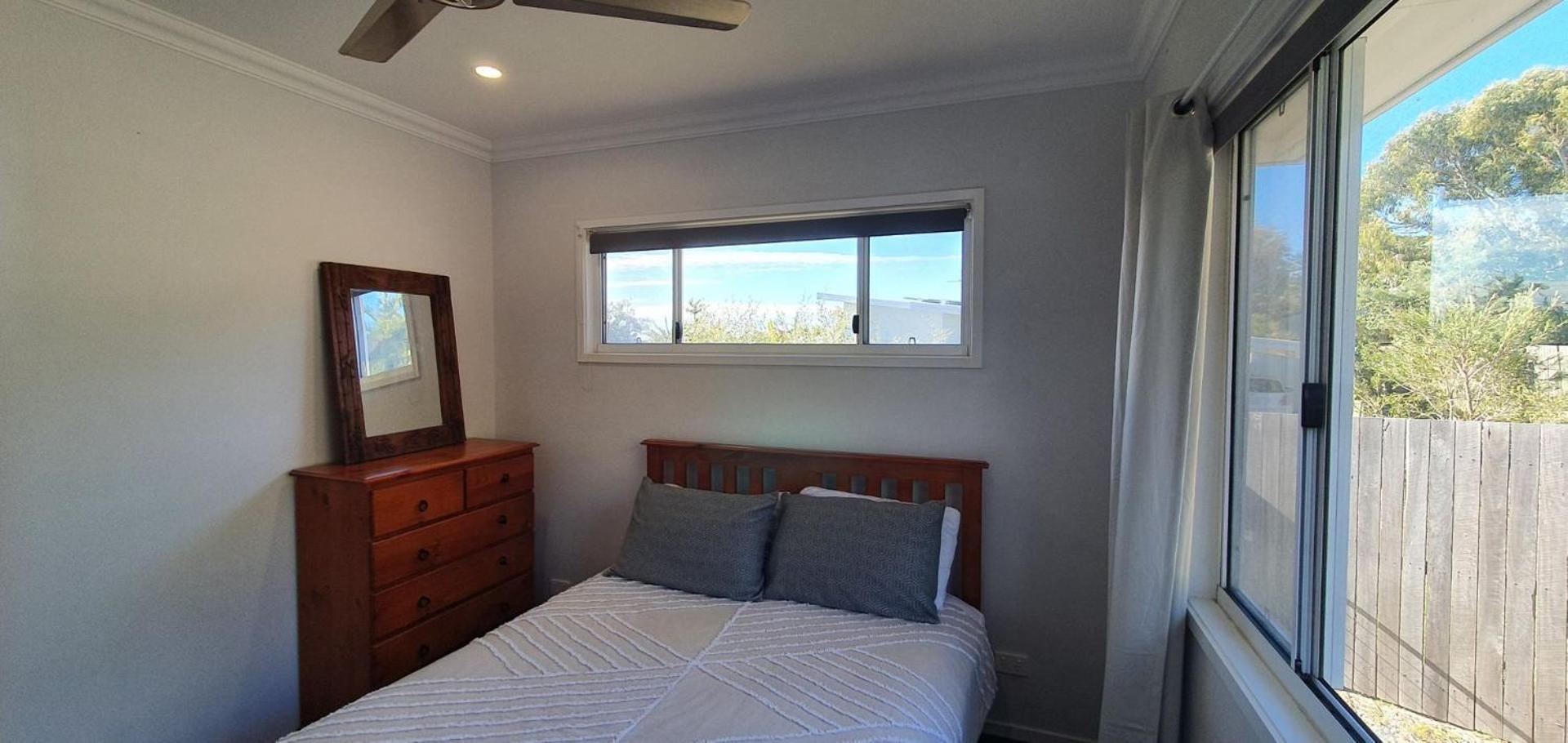 72 Bombala Crescent