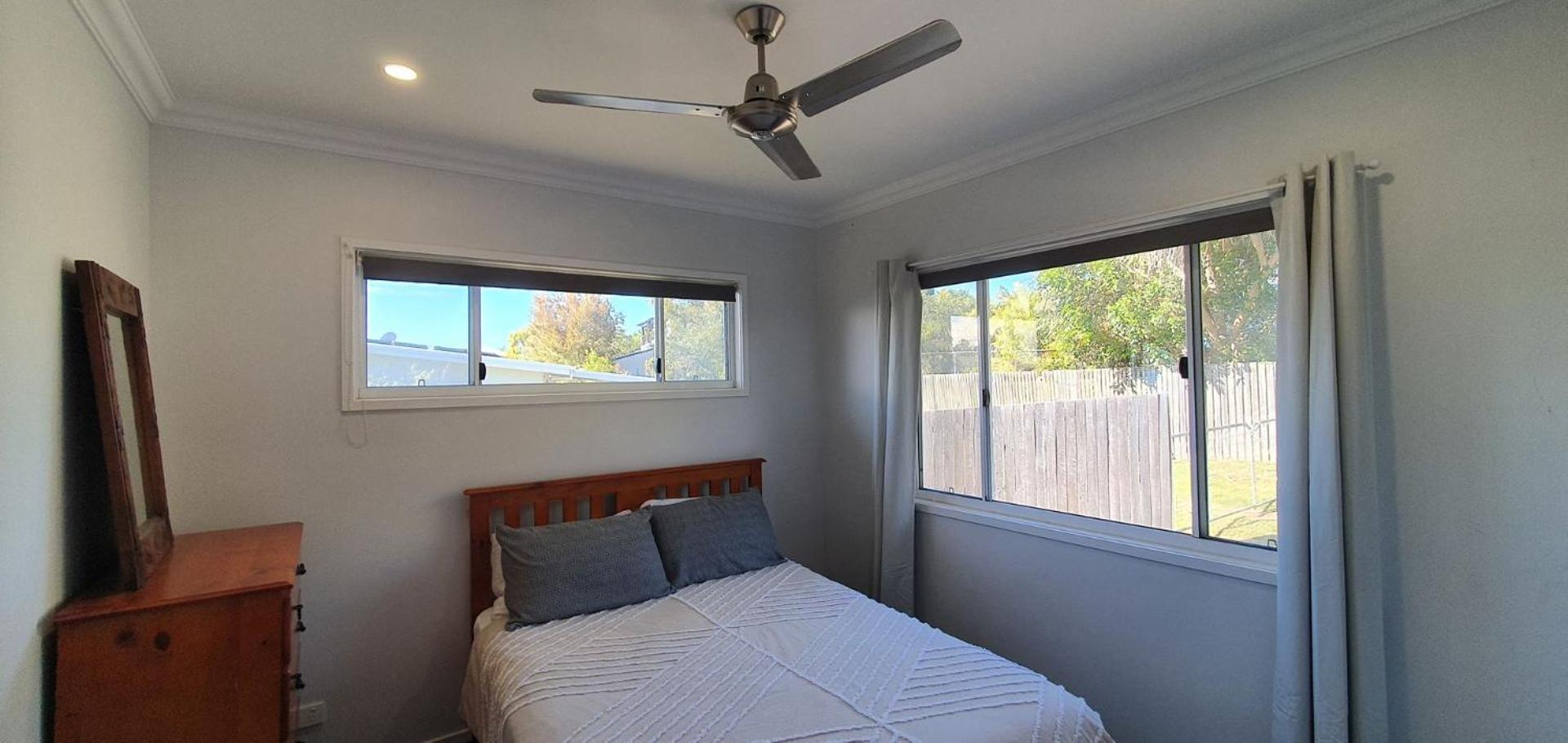 72 Bombala Crescent